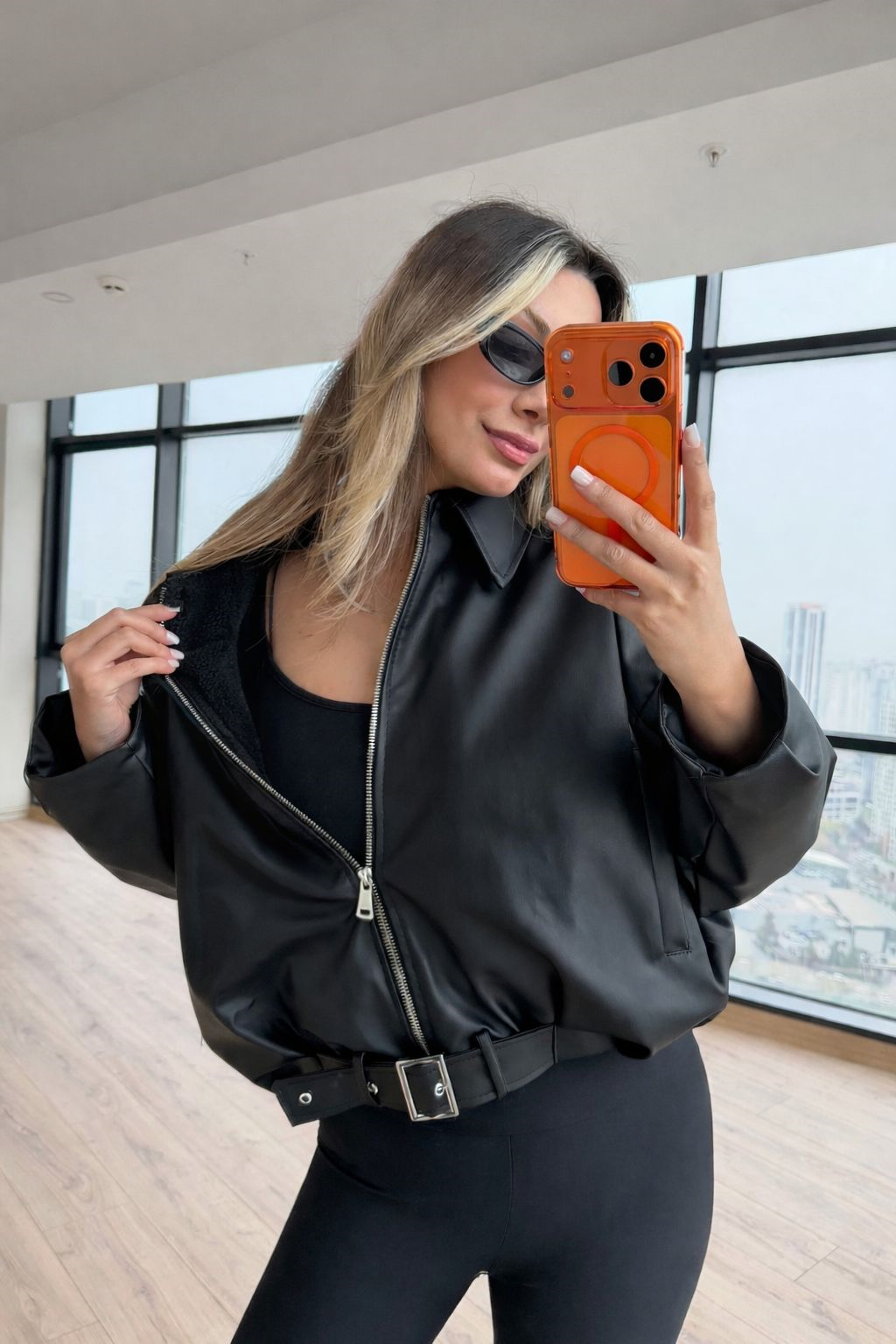 İçi Siyah Kürklü Spor Suni Deri Ceket Siyah