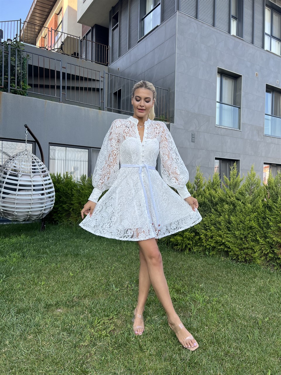 Ivy Beyaz Güpür Dantel Elbise