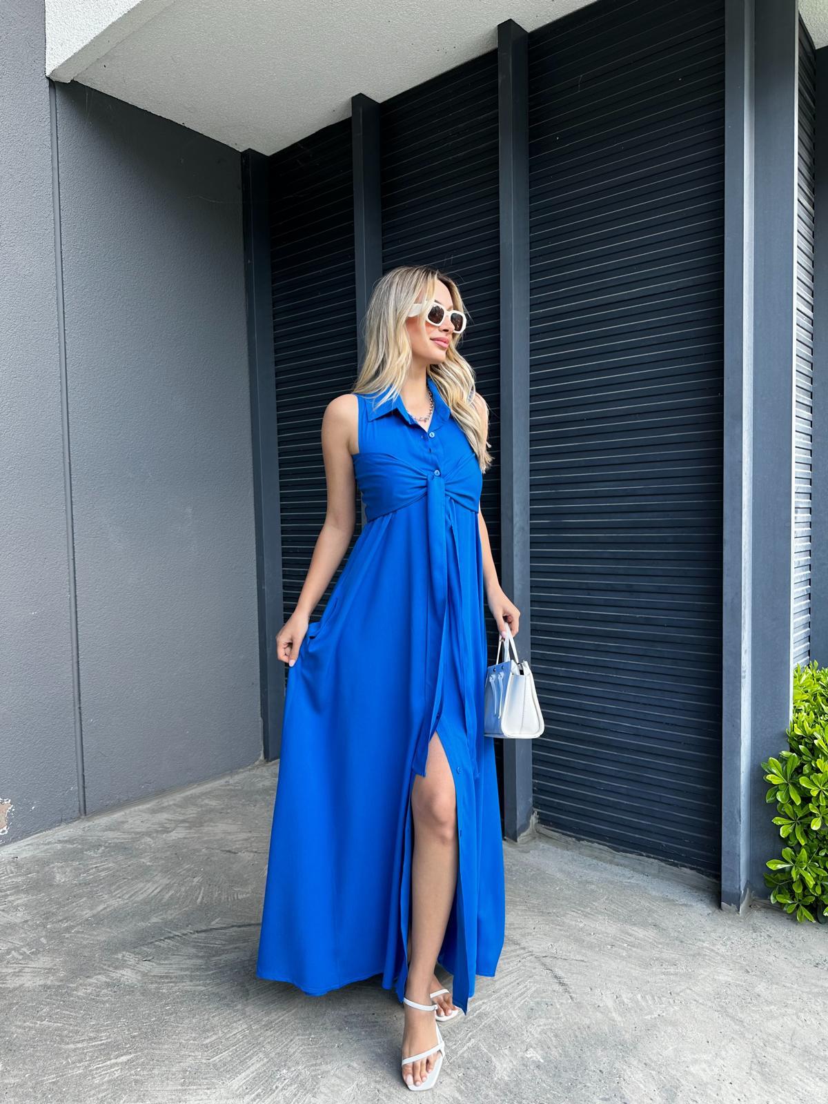 Kadın Sırtı Pencereli Kuşak Kapamalı Maxi Boy Kolsuz Gömlek Saksyelb2048bkt