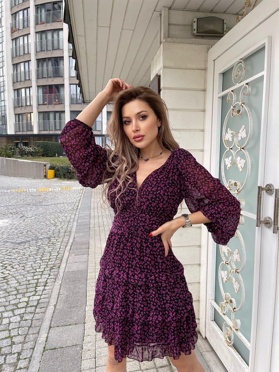 Kat Kat Astarlı Şifon Pembe Çiçekli Elbise