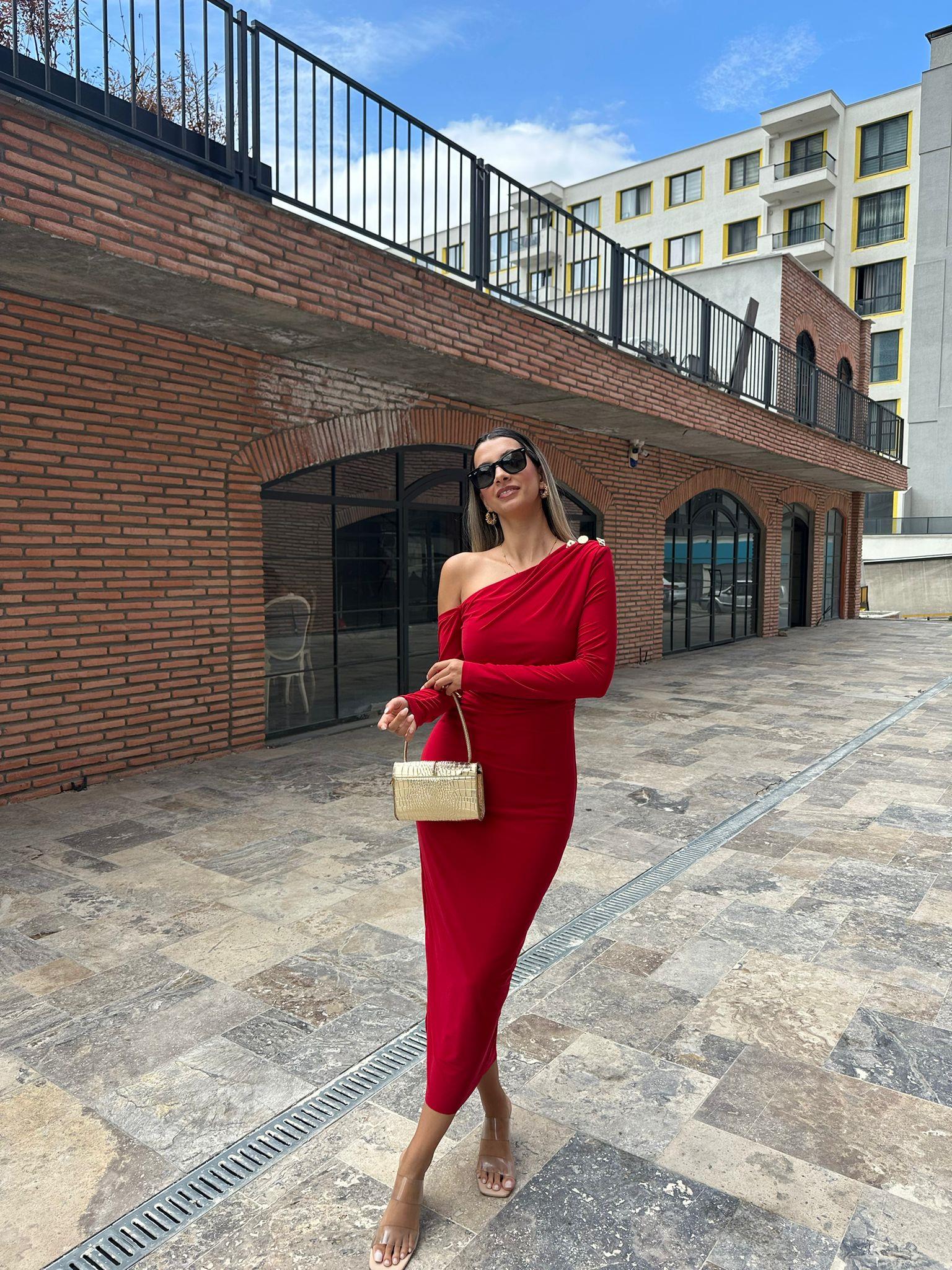 Laura Omuz Aksesuarlı Kırmızı Kalem Elbise kelb1005grs