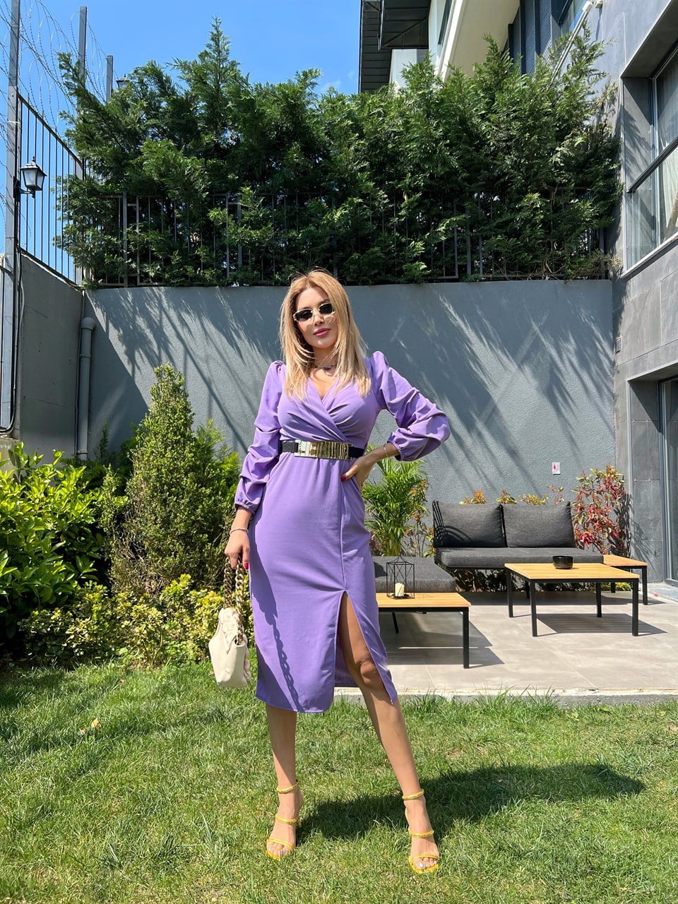 Lila Gold Kemerli Crep Elbise