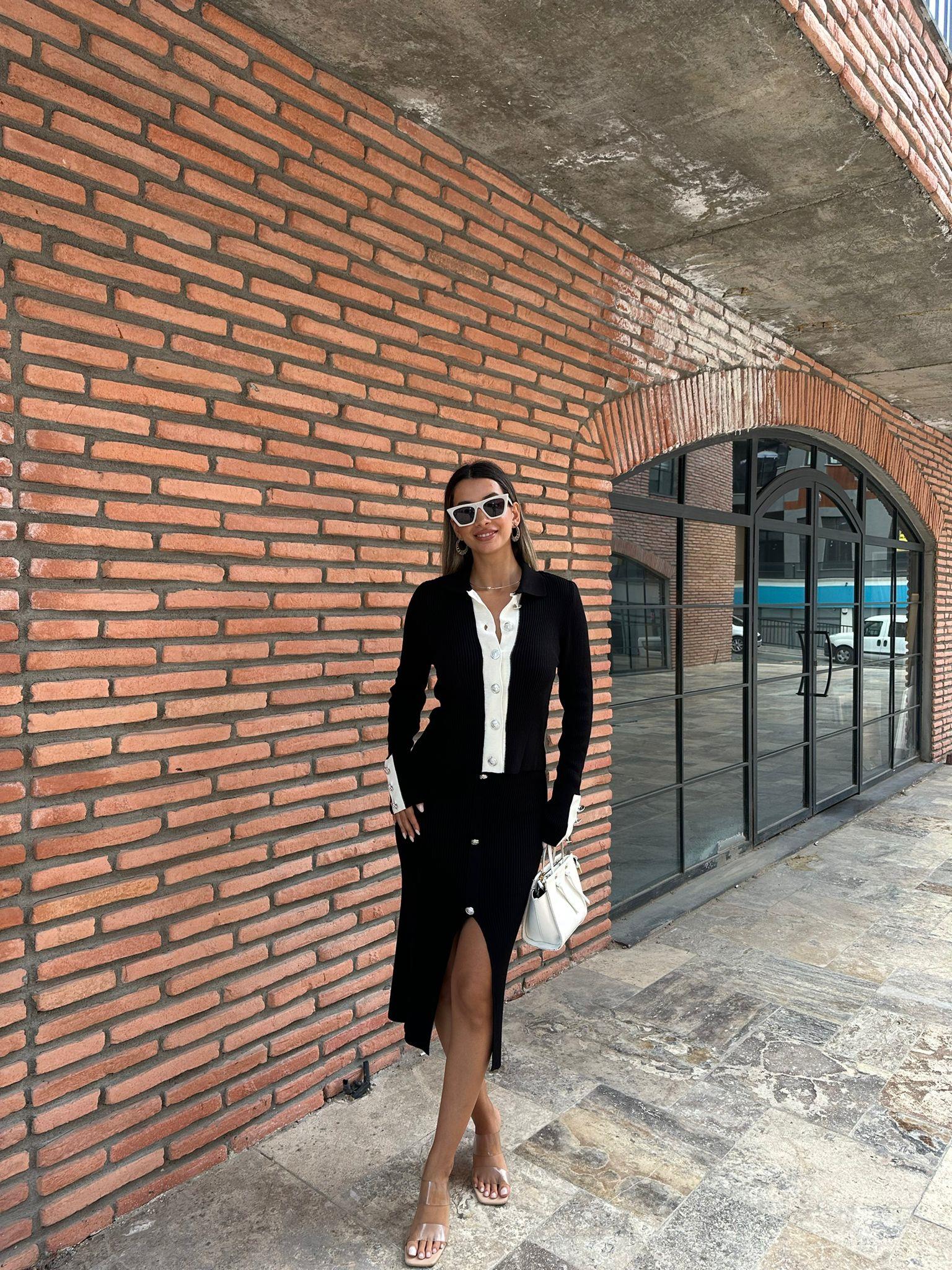Lina Siyah Etekli Triko Takım 070621205