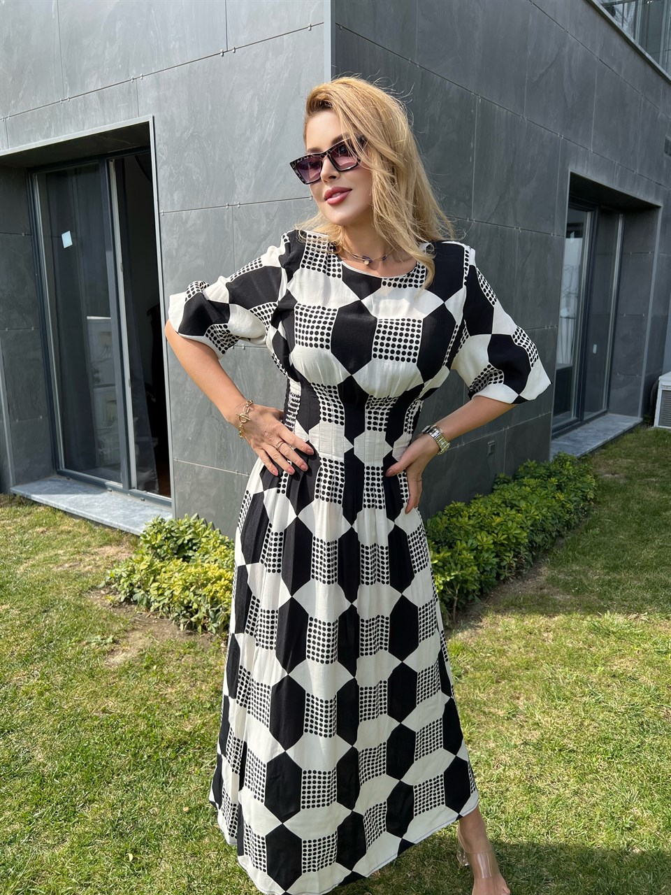 Piliseli Desenli Keten Elbise