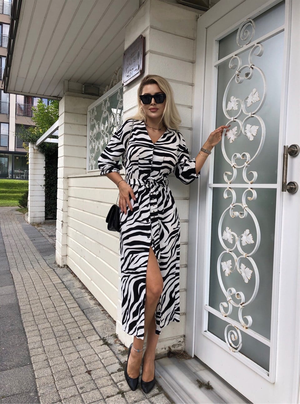 Siyah Beyaz Zebra Desen Gömlek Elbise