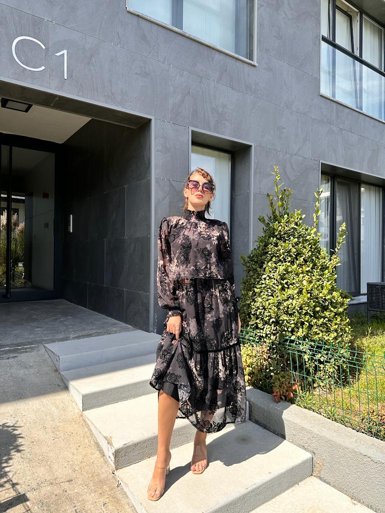 Vatkalı Flok Baskı Şifon Elbise Siyah 1707408