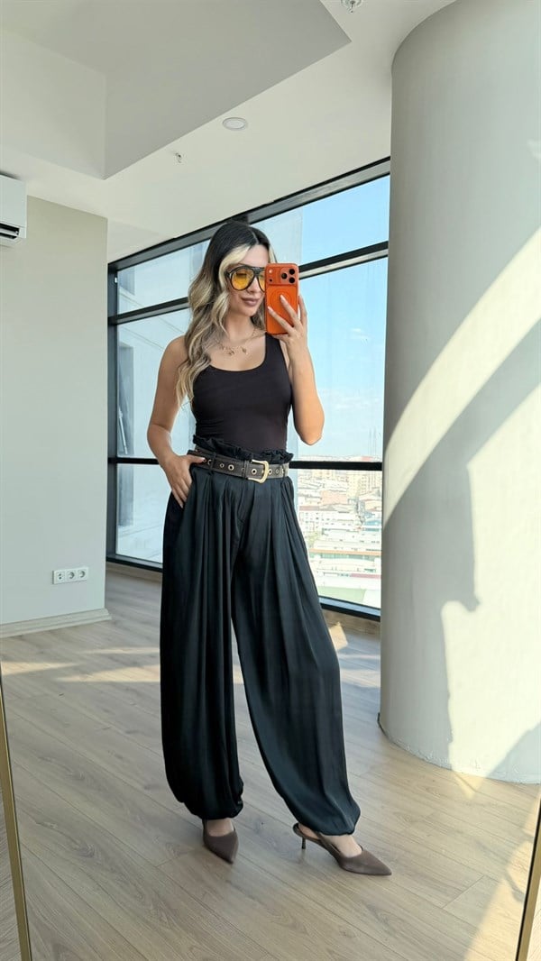 Kemerli Saten Karışımlı Şık Şalvar Pantolon Siyah