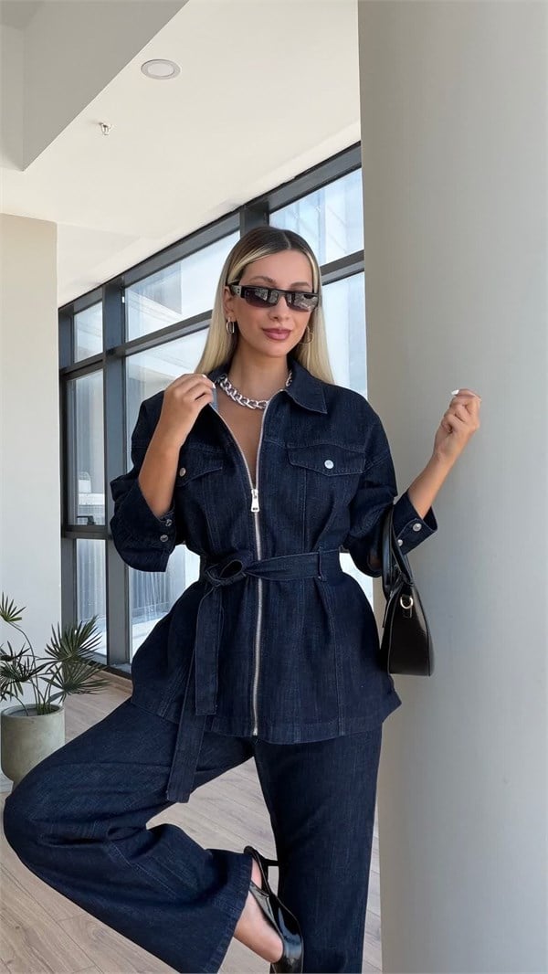 Marka Model Kuşaklı Ceket Pantolon Takım