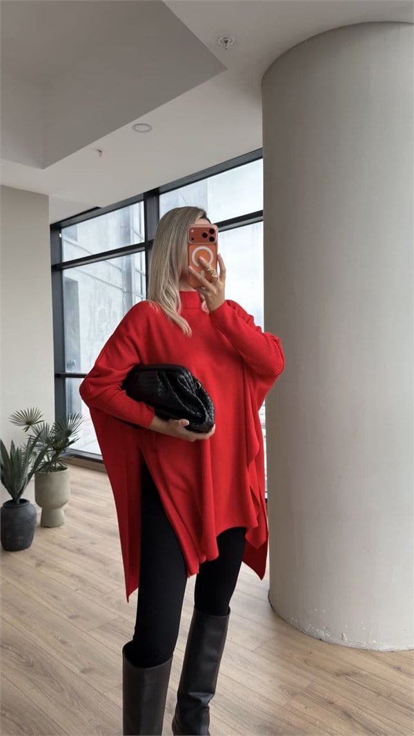 Emara Yan Yırtmaçlı Oversize Triko Kırmızı
