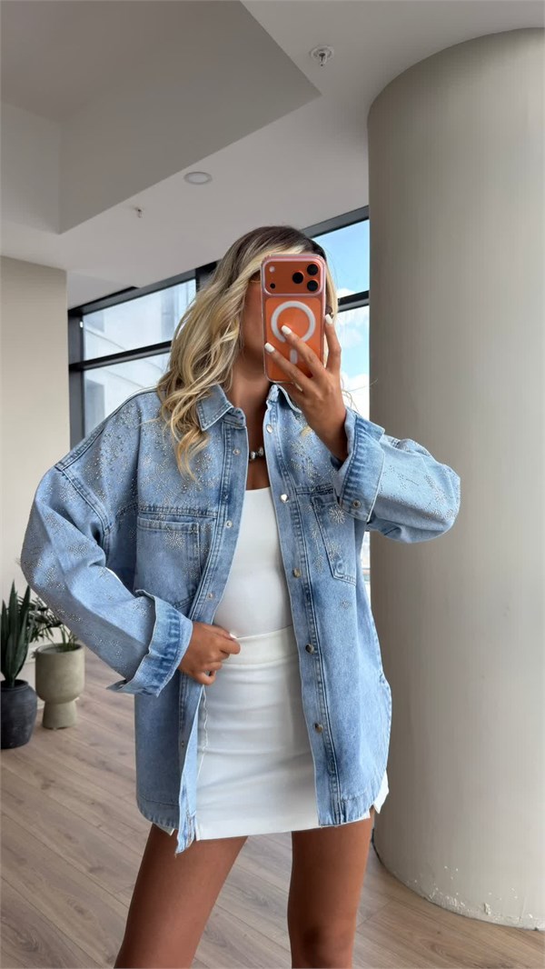 Stella Taş İşlemeli Denim Yıkamalı Mavi Ceket
