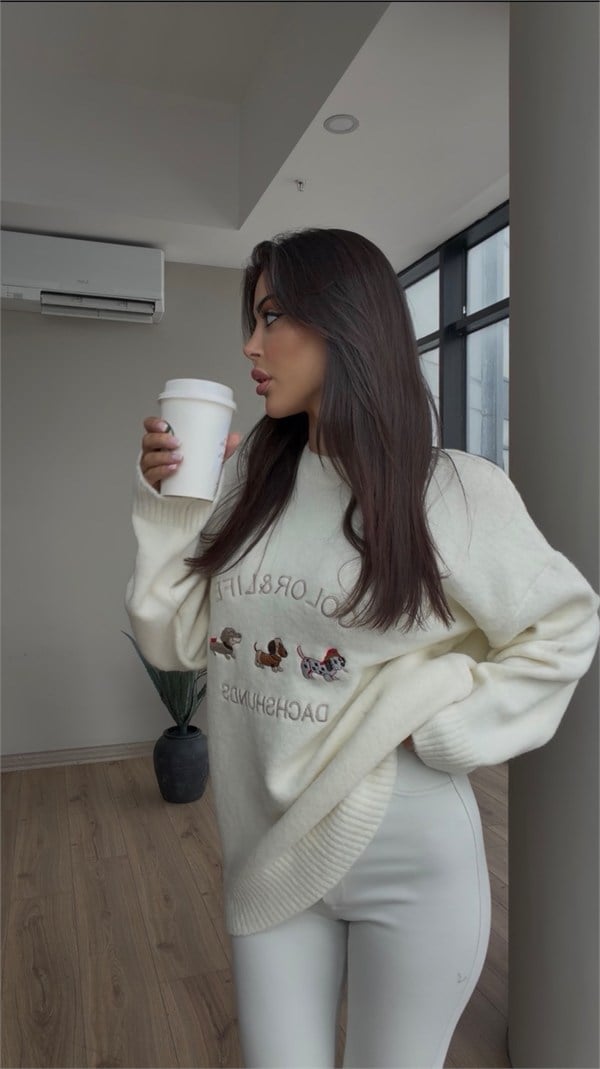 Kuçu Nakışlı Soft Kazak Ekru