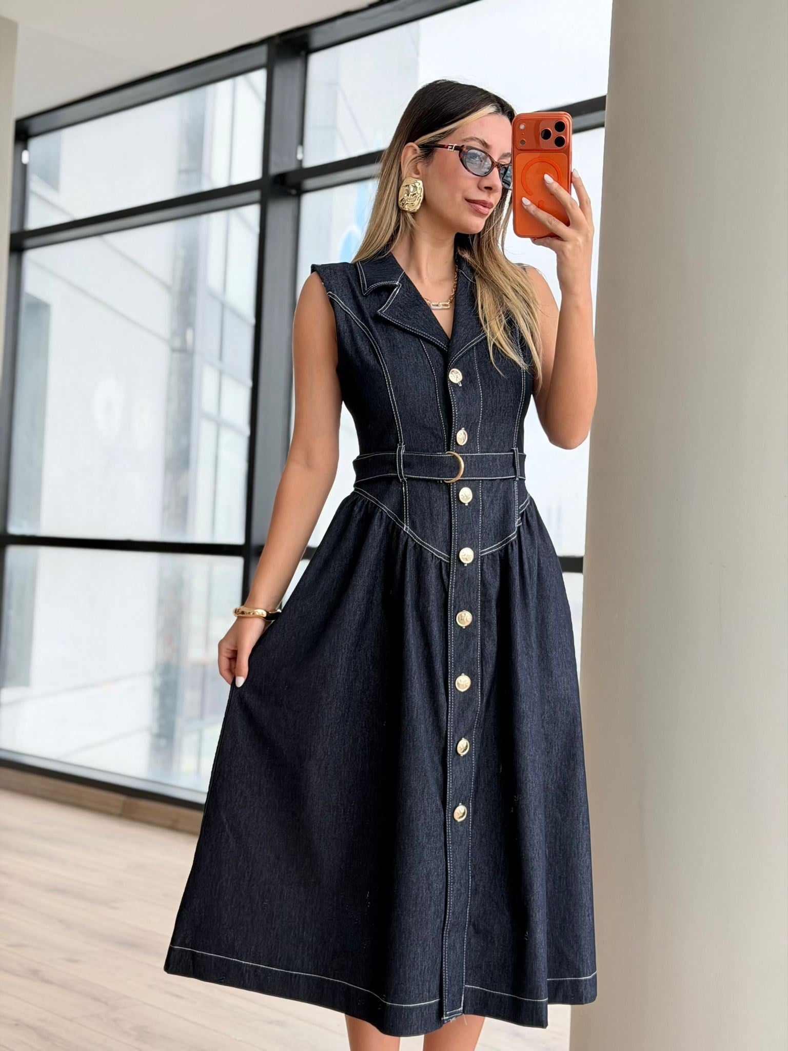 Kontrast Dikiş Detaylı Midi Denim Elbise Mavi