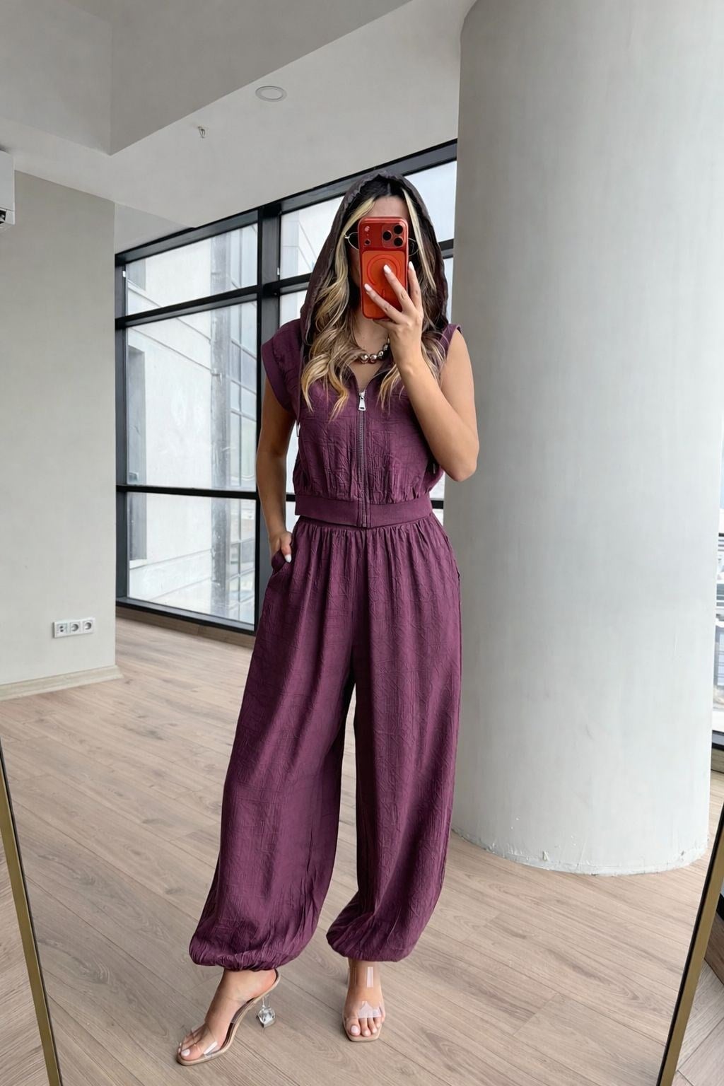 Yelekli Kapüşonlu Şalvar Görünümlü Takım Mürdüm