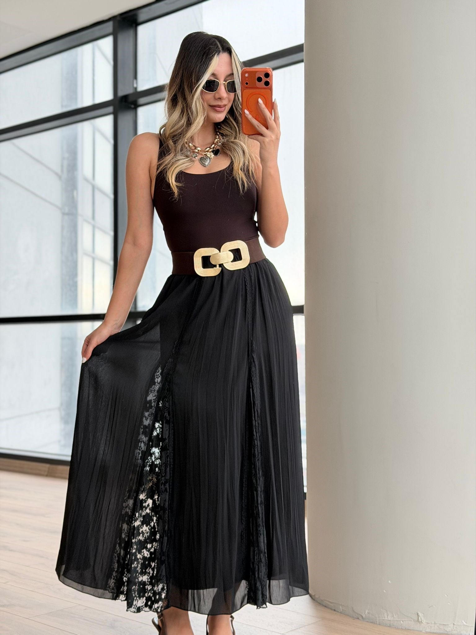 Güpür Detay Tasarım Siyah Etek