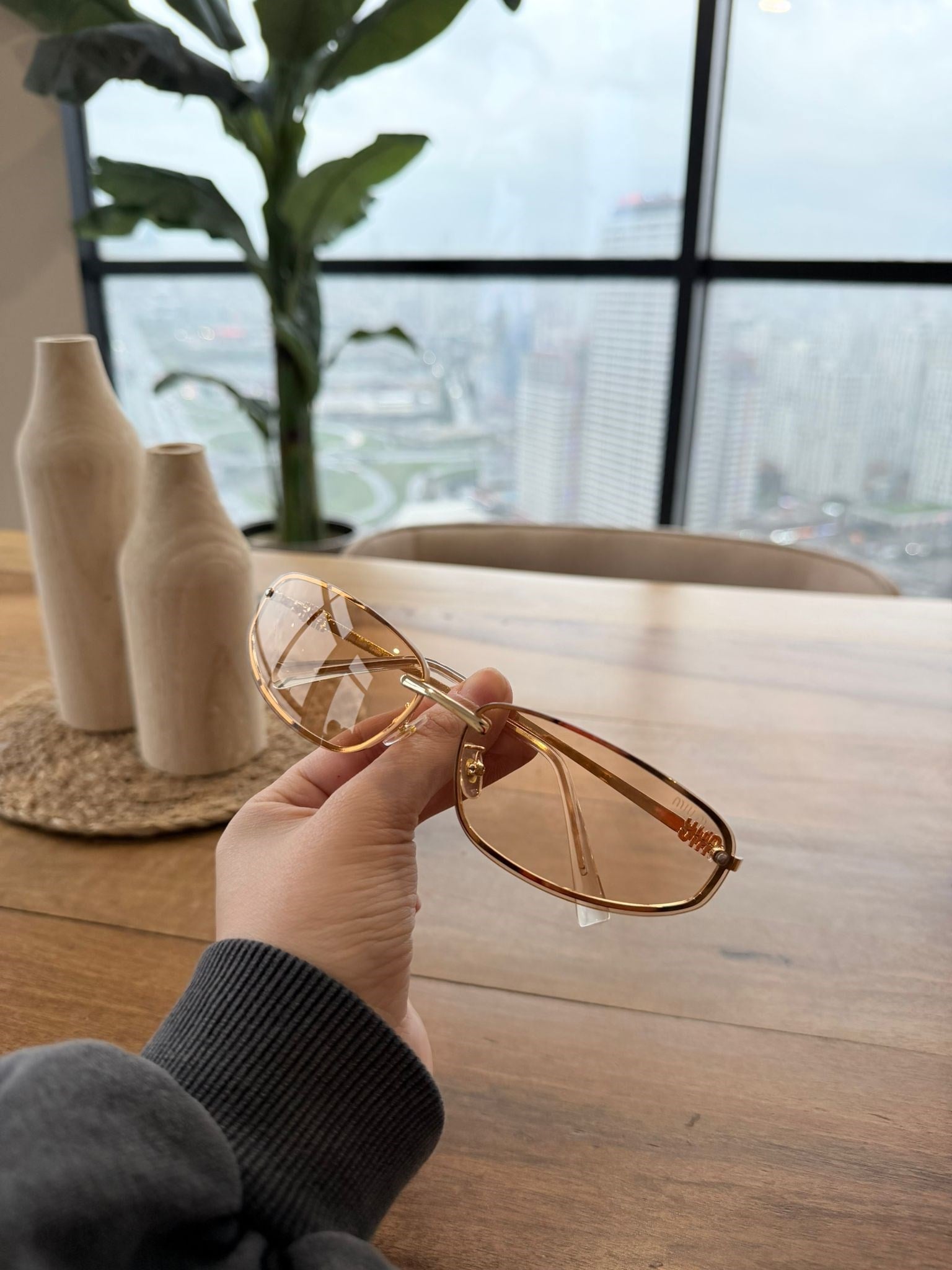 M*u Marka Muadil Gold Amber Cam