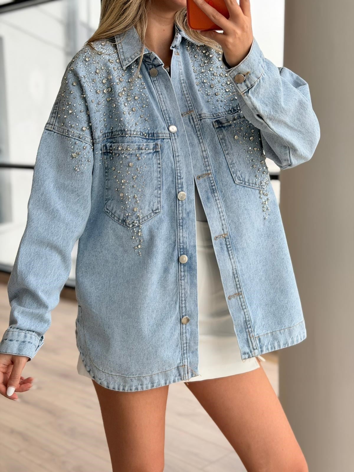 Taş Detaylı Yıkamalı Mavi Oversize Denim Ceket