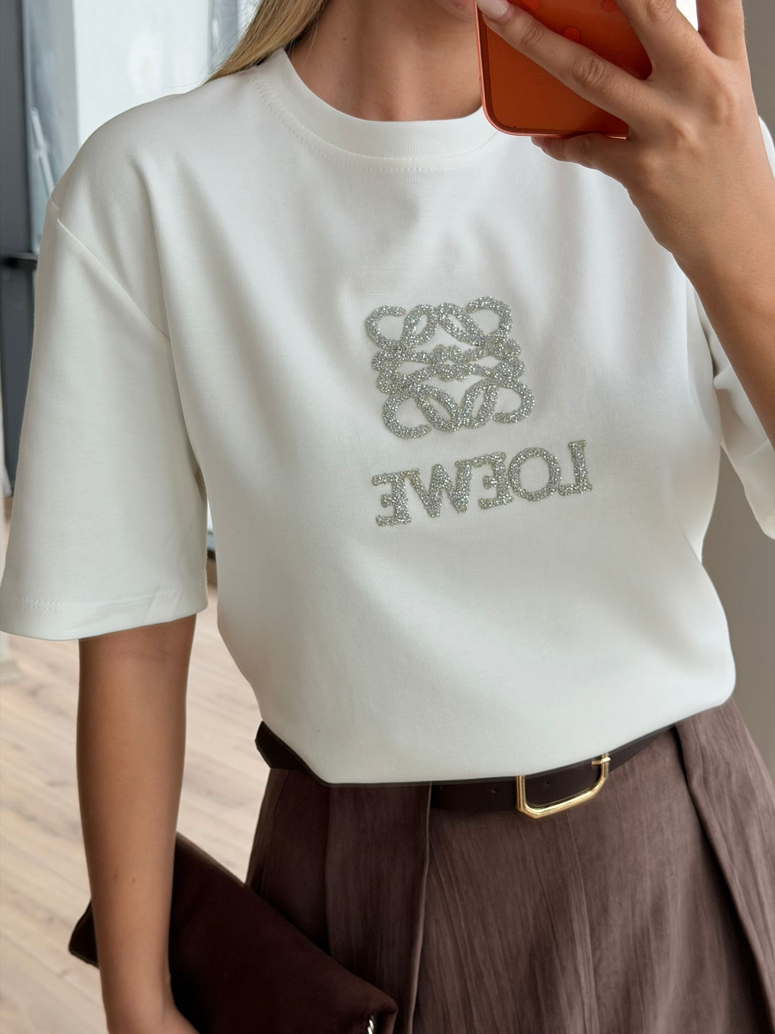 Taşlı Yazılı Beyaz Tshrt