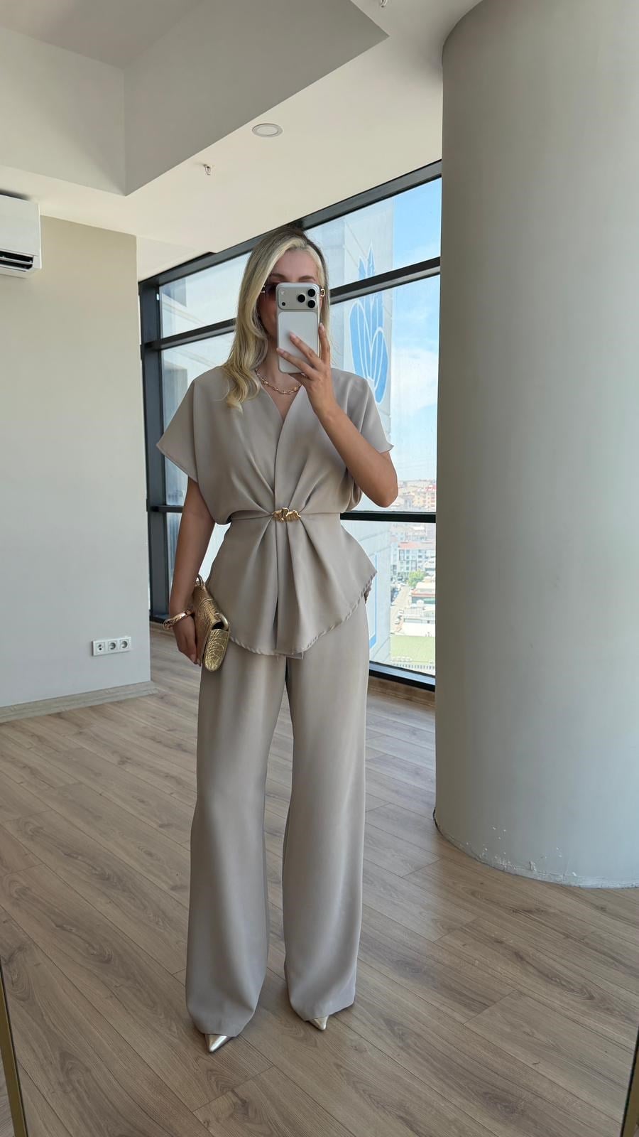 Miora Kuşaklı Bel Detaylı Şık Takım Taş