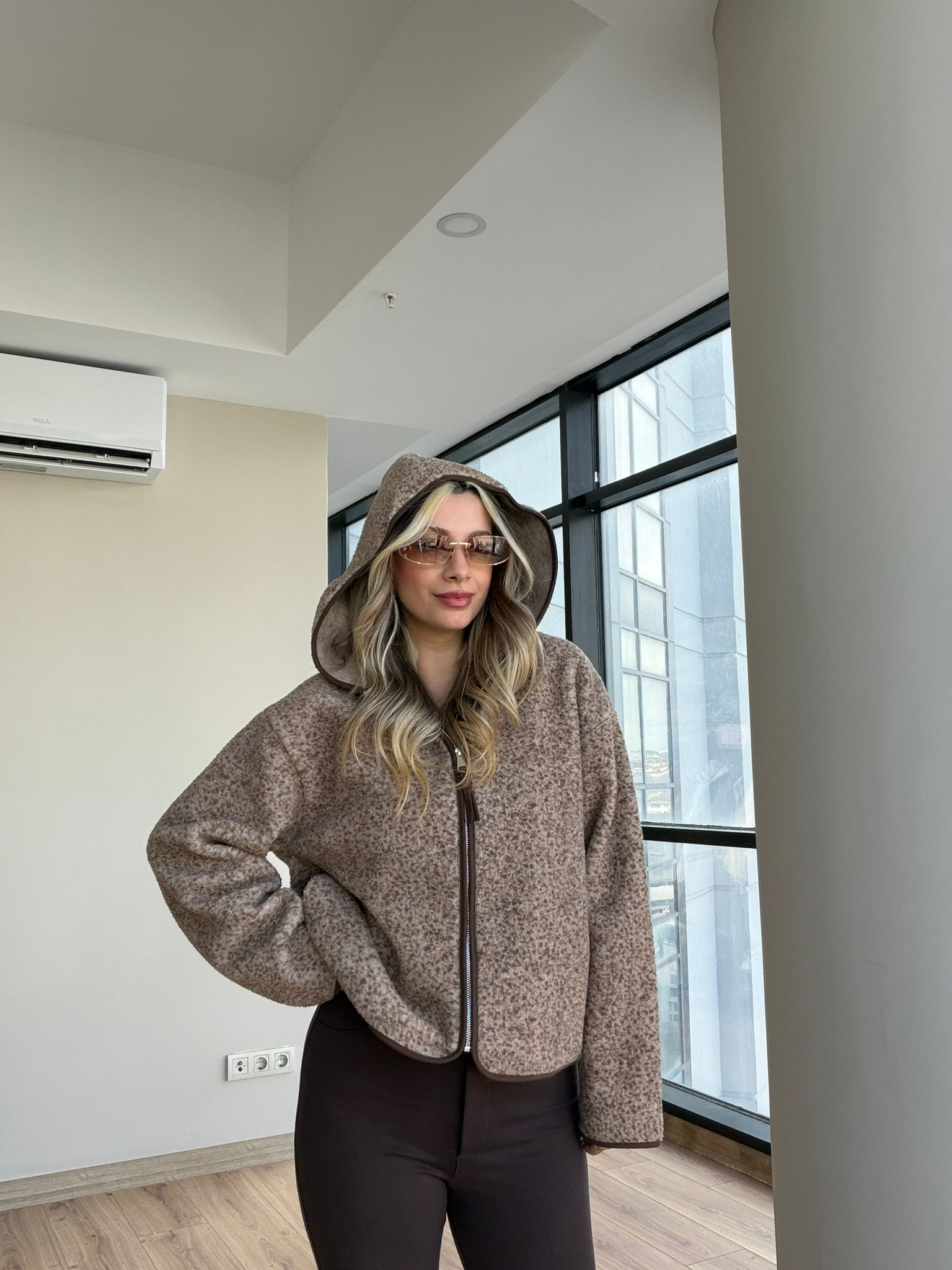 Cepli Muadil Polar Hırka Vizon