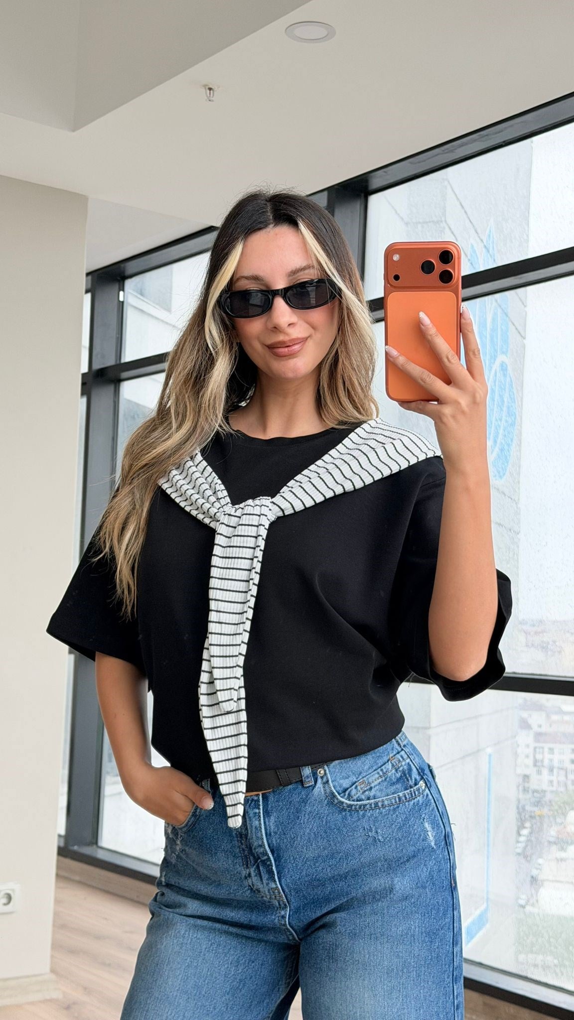 Çizgili Hırka Bağlama Detay Tshrt Siyah