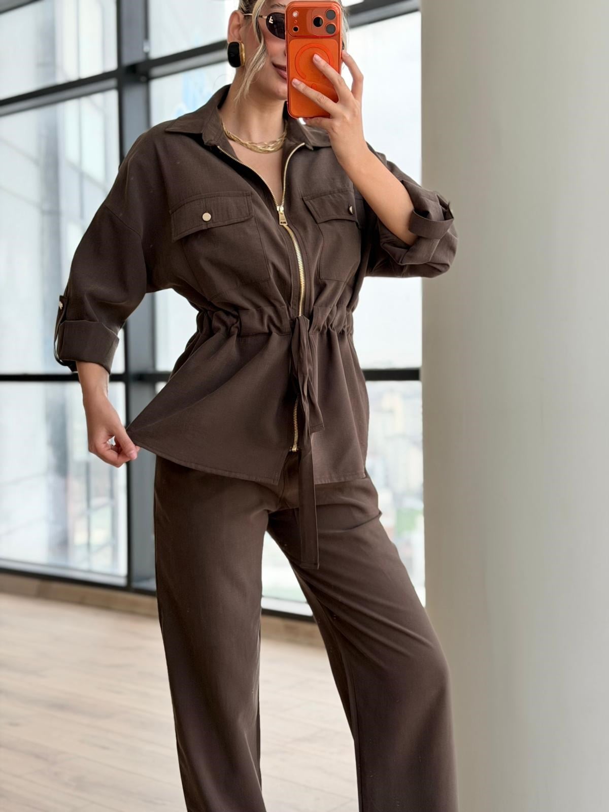 Orjinal Etiketli Kahverengi Fermuarlı Beli Bağcıklı Takım