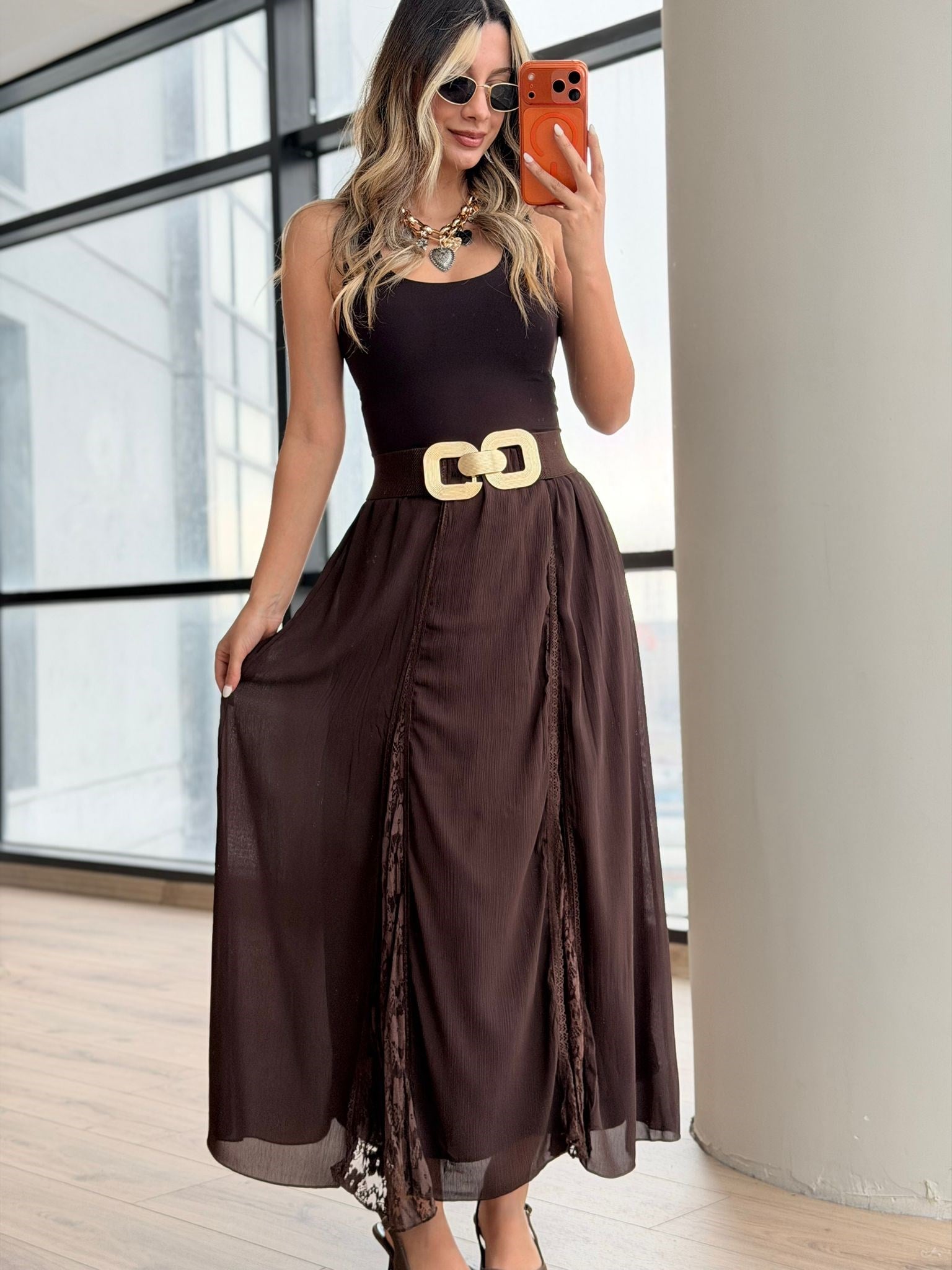 Güpür Detay Tasarım Kahverengi Etek