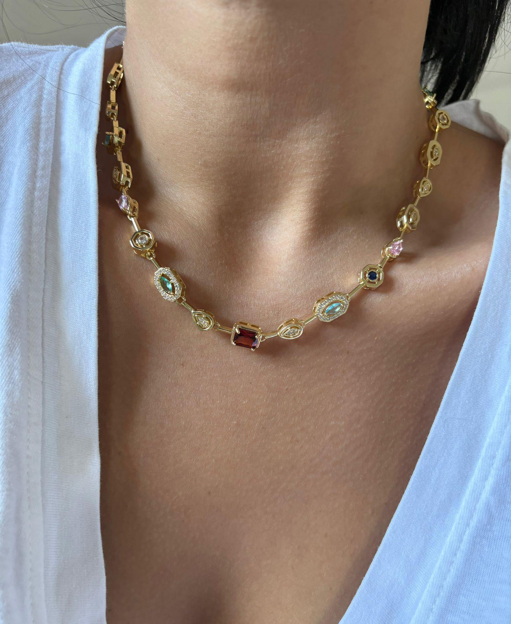 Damlia Sıralı Taşlı Kolye Gold