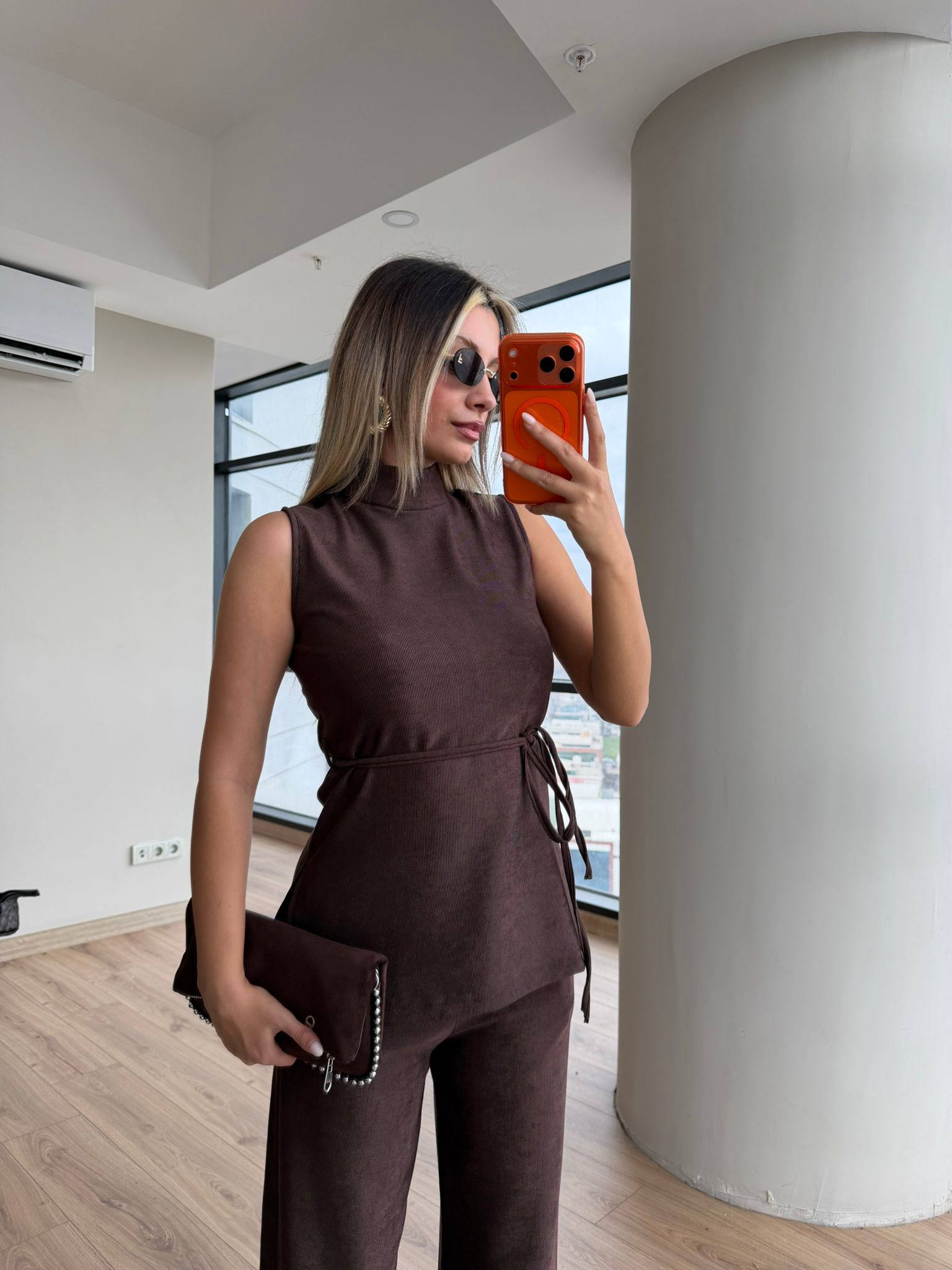 Sıfır Kol Fitilli Kuşaklı Kahverengi Takım