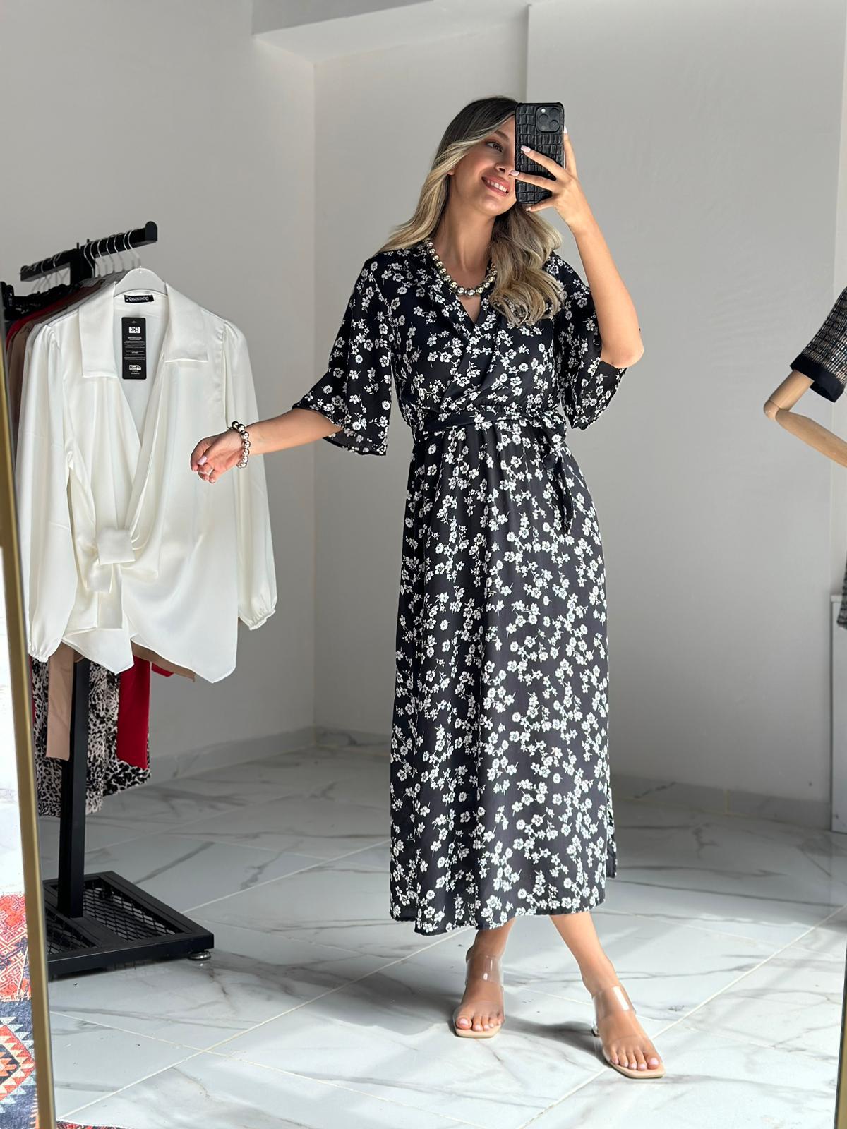 Alec Çiçekli Kuşaklı Viskon Elbise Siyah 07062154