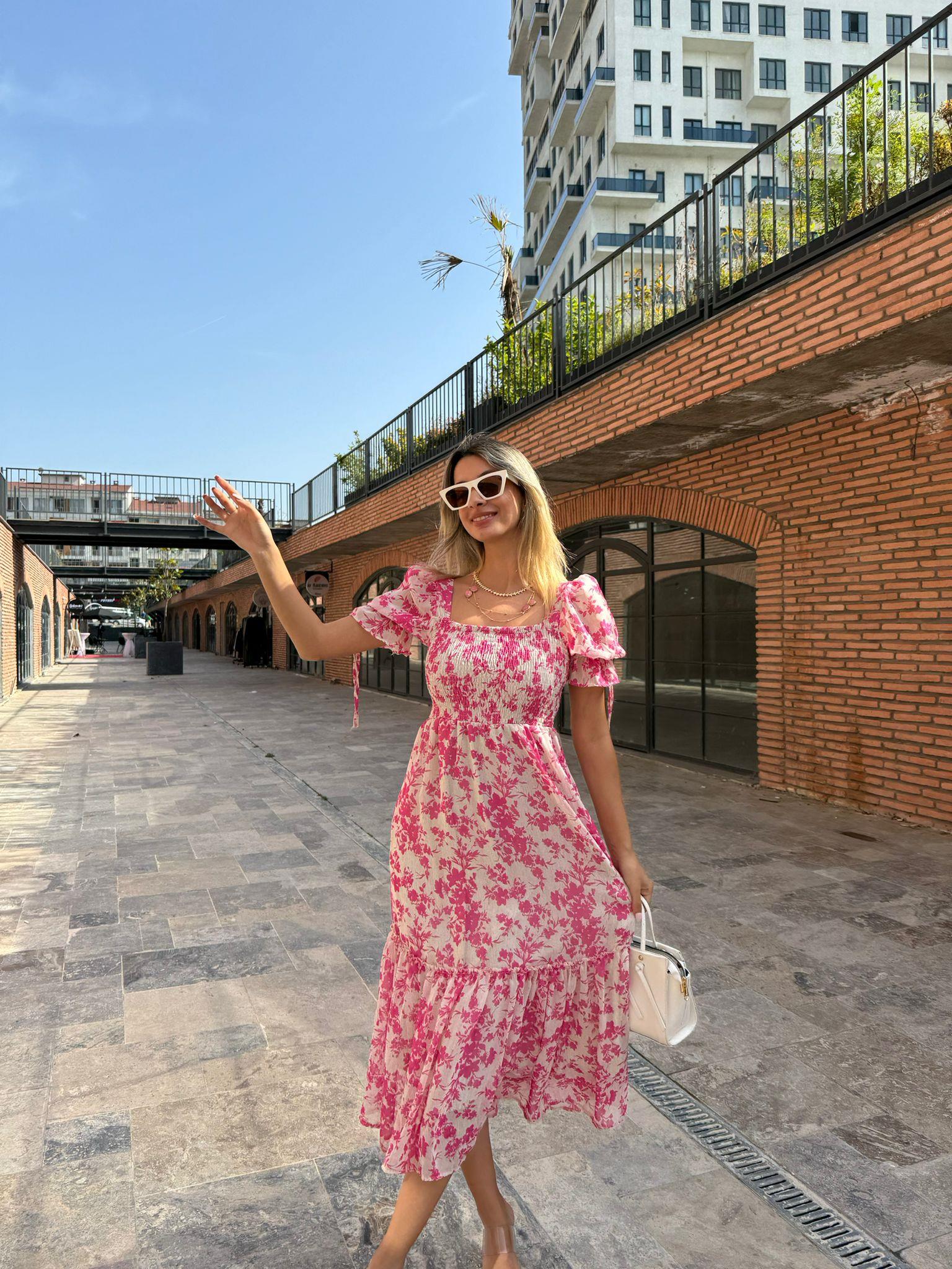 Amara Yapraklı Gipeli Şifon Elbise Pembe 07062163