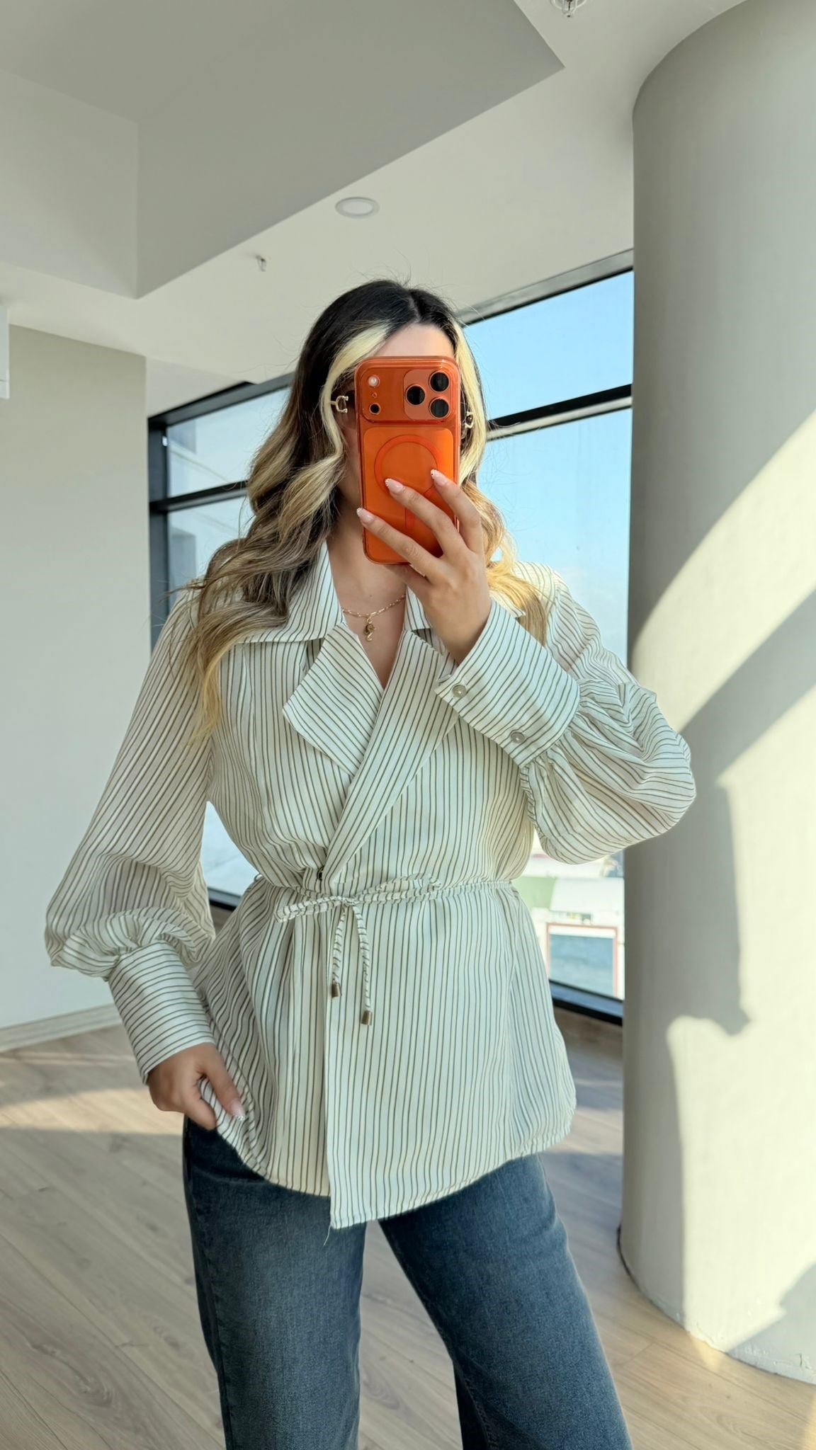 Haki Çizgili Balon Kol Hafif Dokulu Gömlek