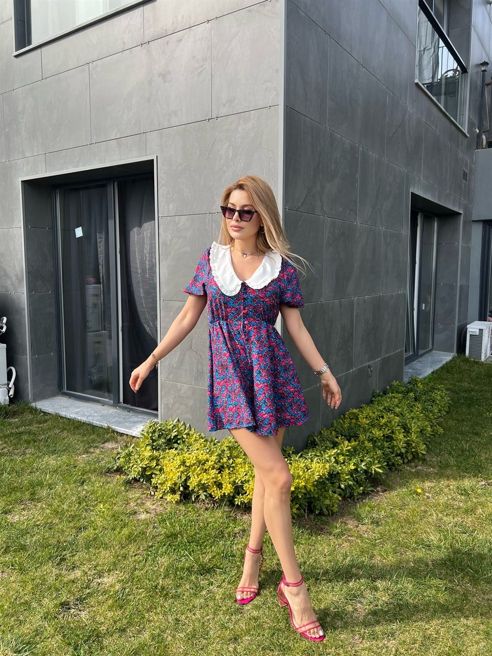 Bebe Yaka Şortlu Elbise