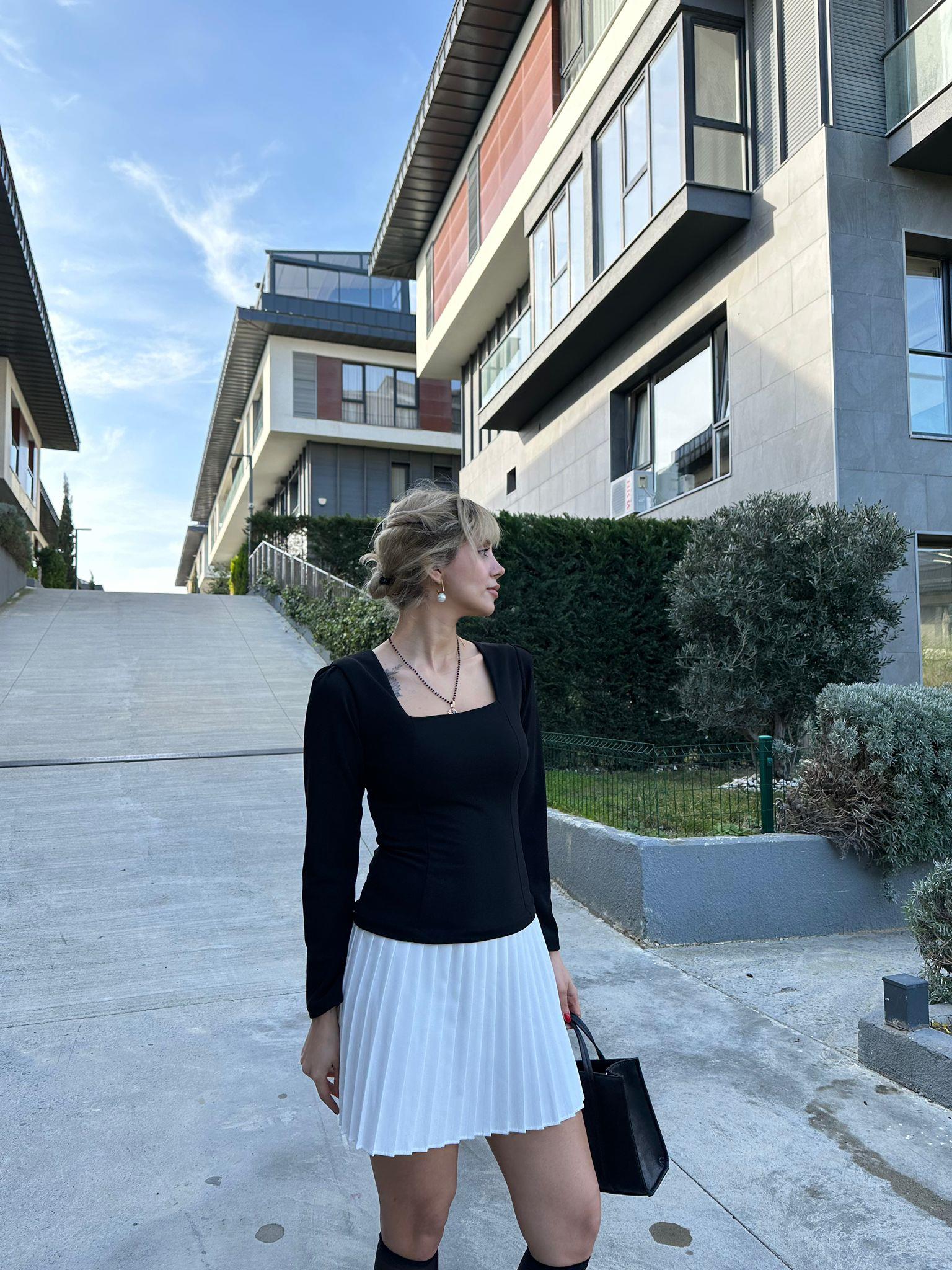 Beyaz Pilili Siyah Tasarım Elbise  17074525
