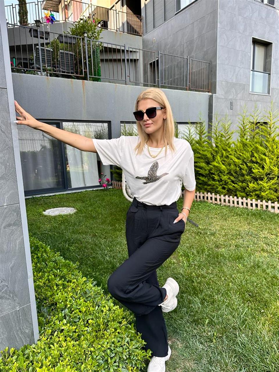 Beym*n Model Taş Detaylı T-shrt 1106273