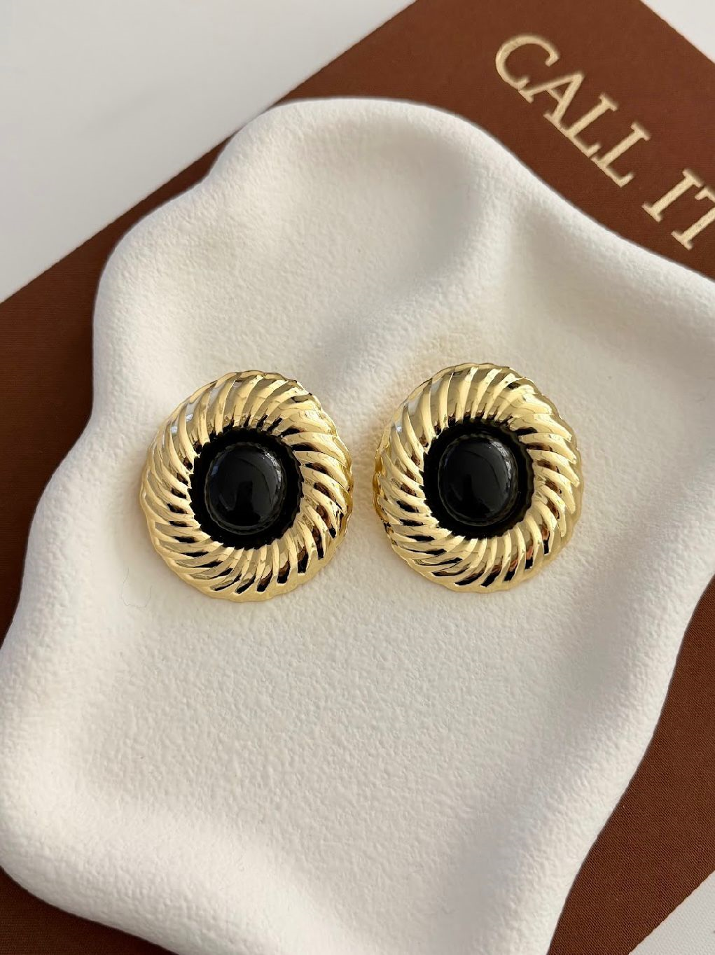 Vintage Borg Küpe Siyah