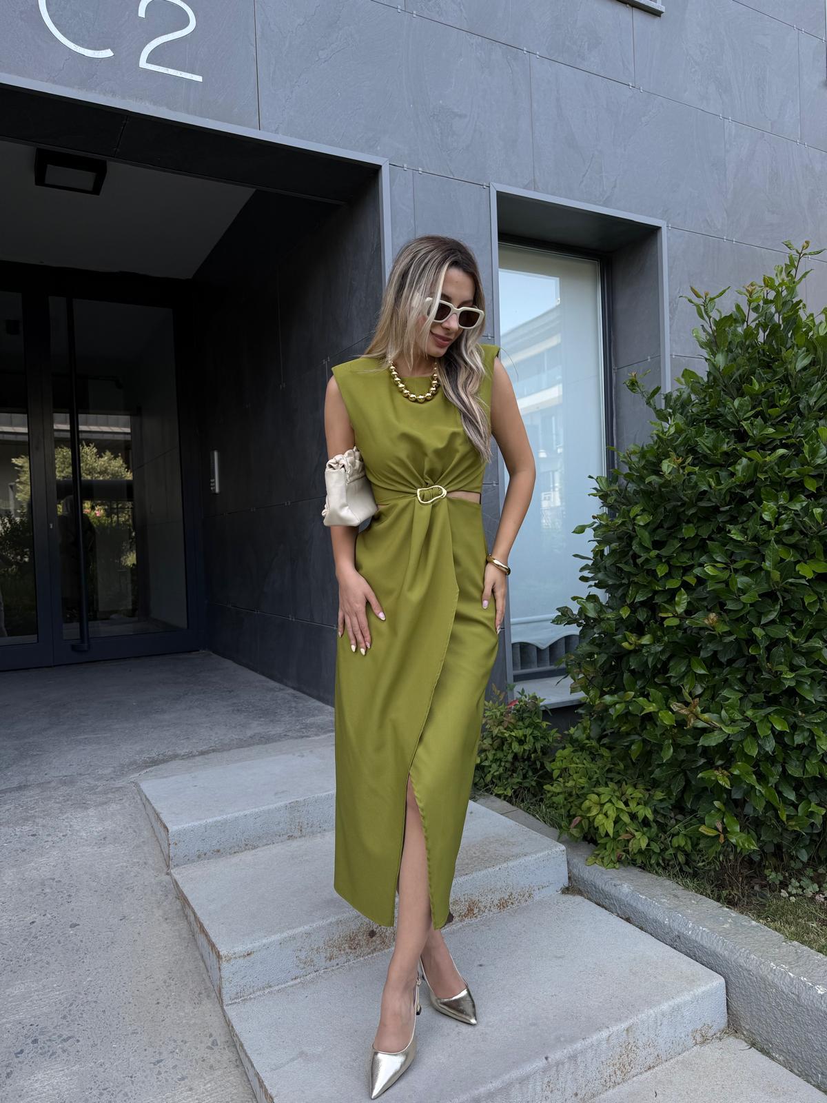 Zr Model Gold Toka Detay Yırtmaçlı Elbise Yağ Yeşili