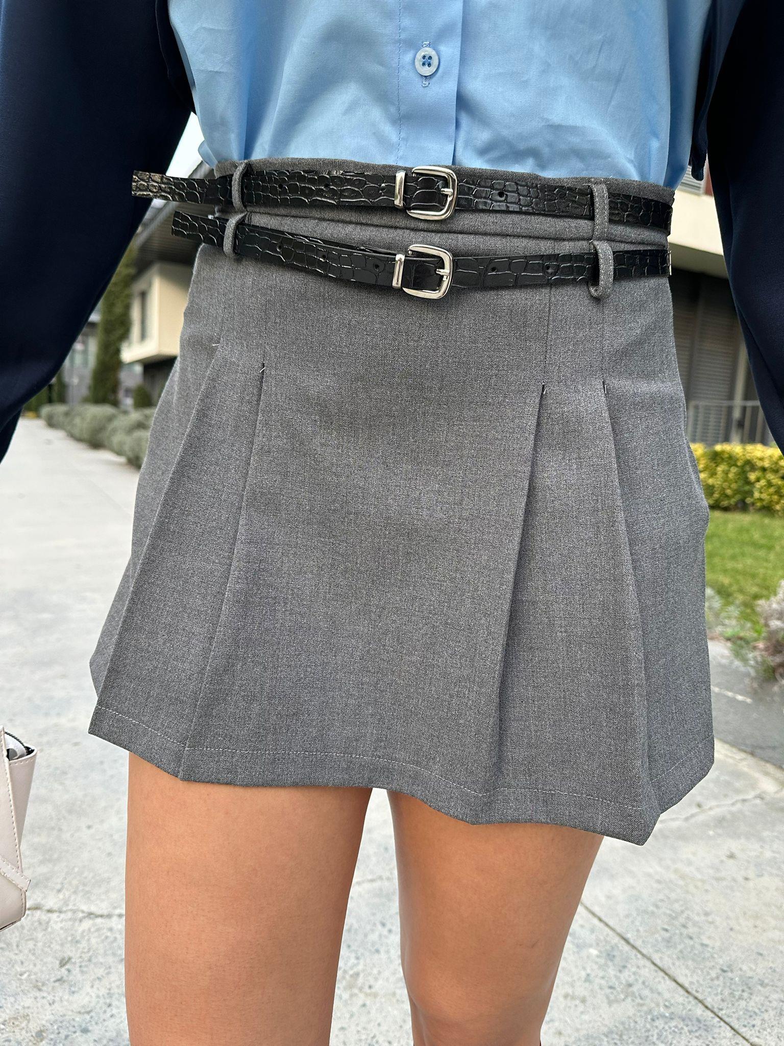 Çift Kemerli Şortlu Mini Gri Etek  17074555