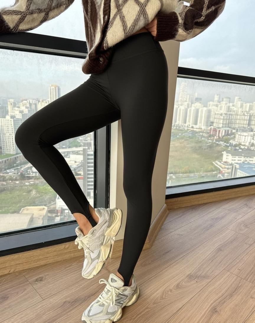 Topuktan Geçmeli Viral Siyah Tayt