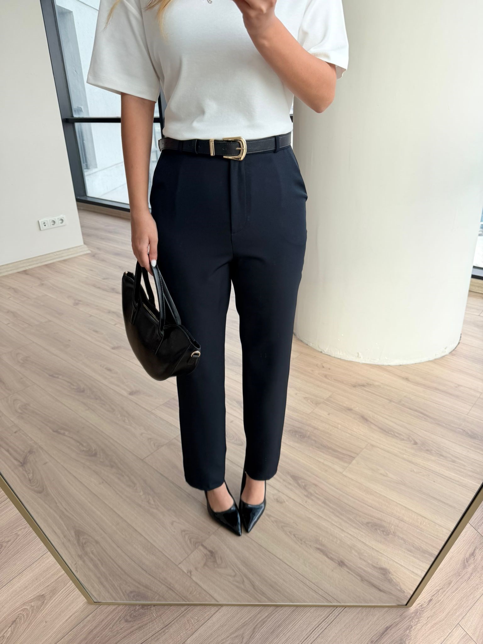Siyah Yüksek Bel Klasik Pantolon – Dar Paça Kumaş Pantolon