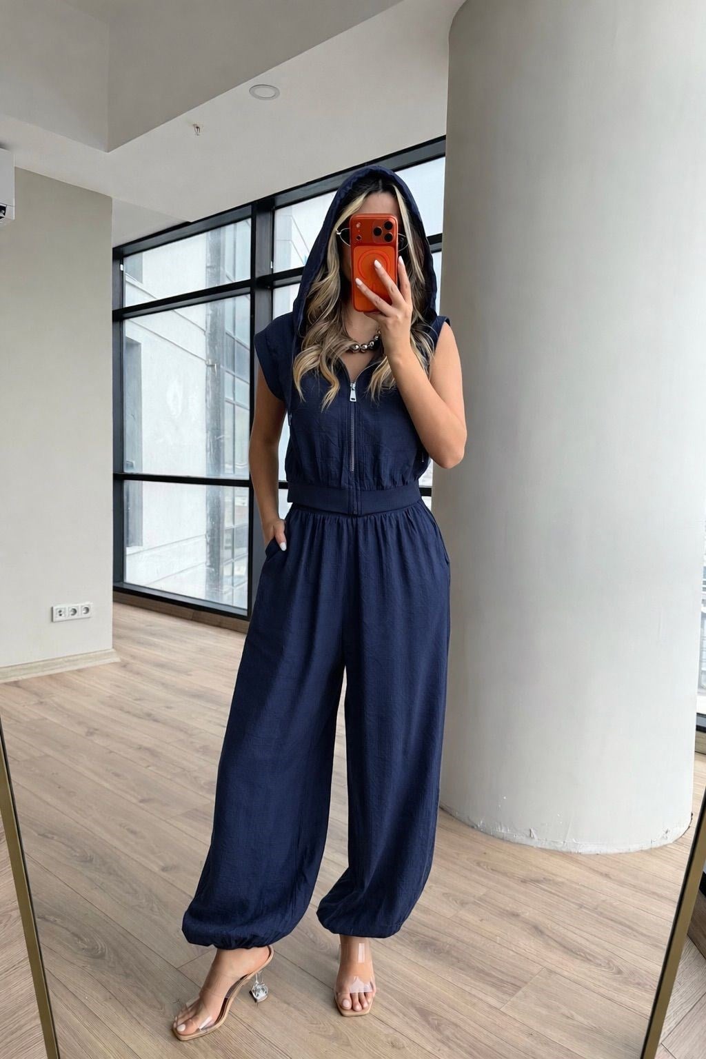 Yelekli Kapüşonlu Şalvar Görünümlü Takım Lacivert