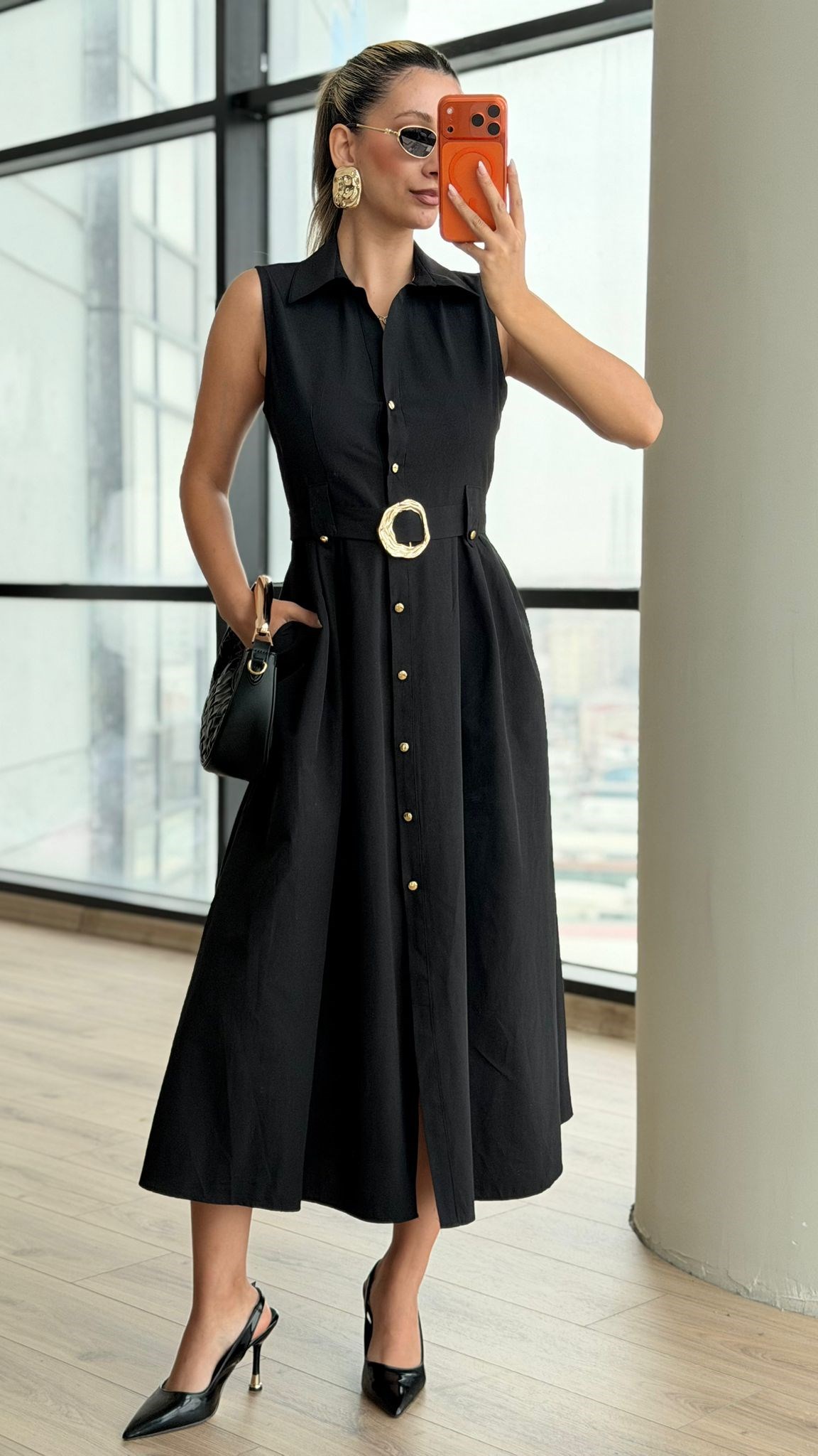 Kolsuz Fima Siyah Elbise