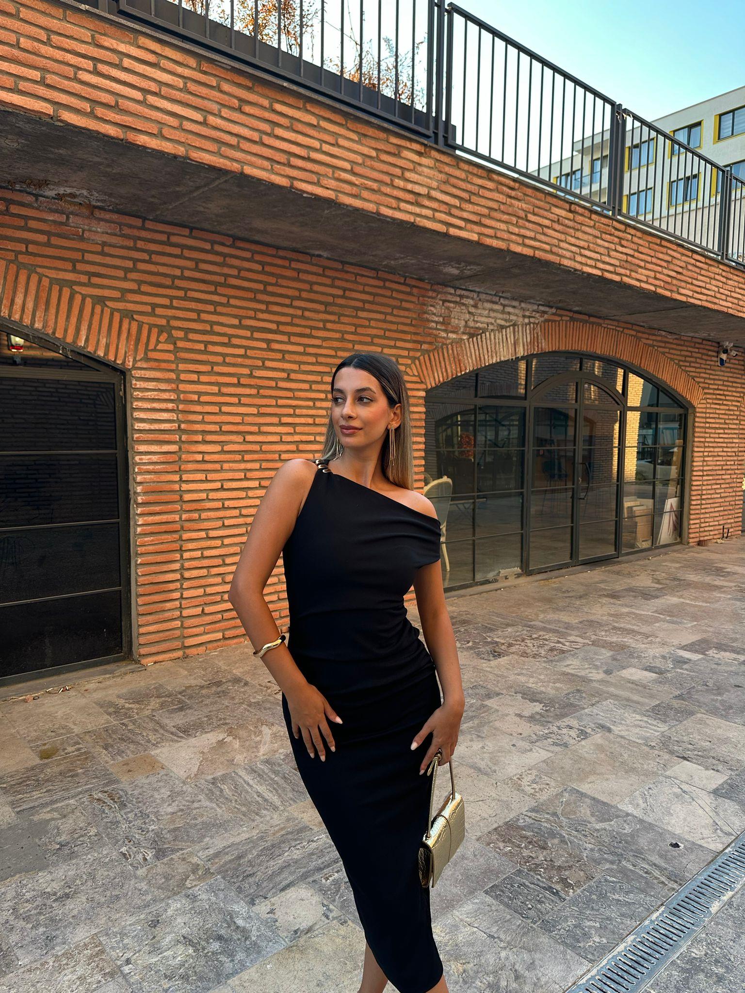 Elvira Düşük Kol Gold Askılı Kalem Elbise Siyah  070621218