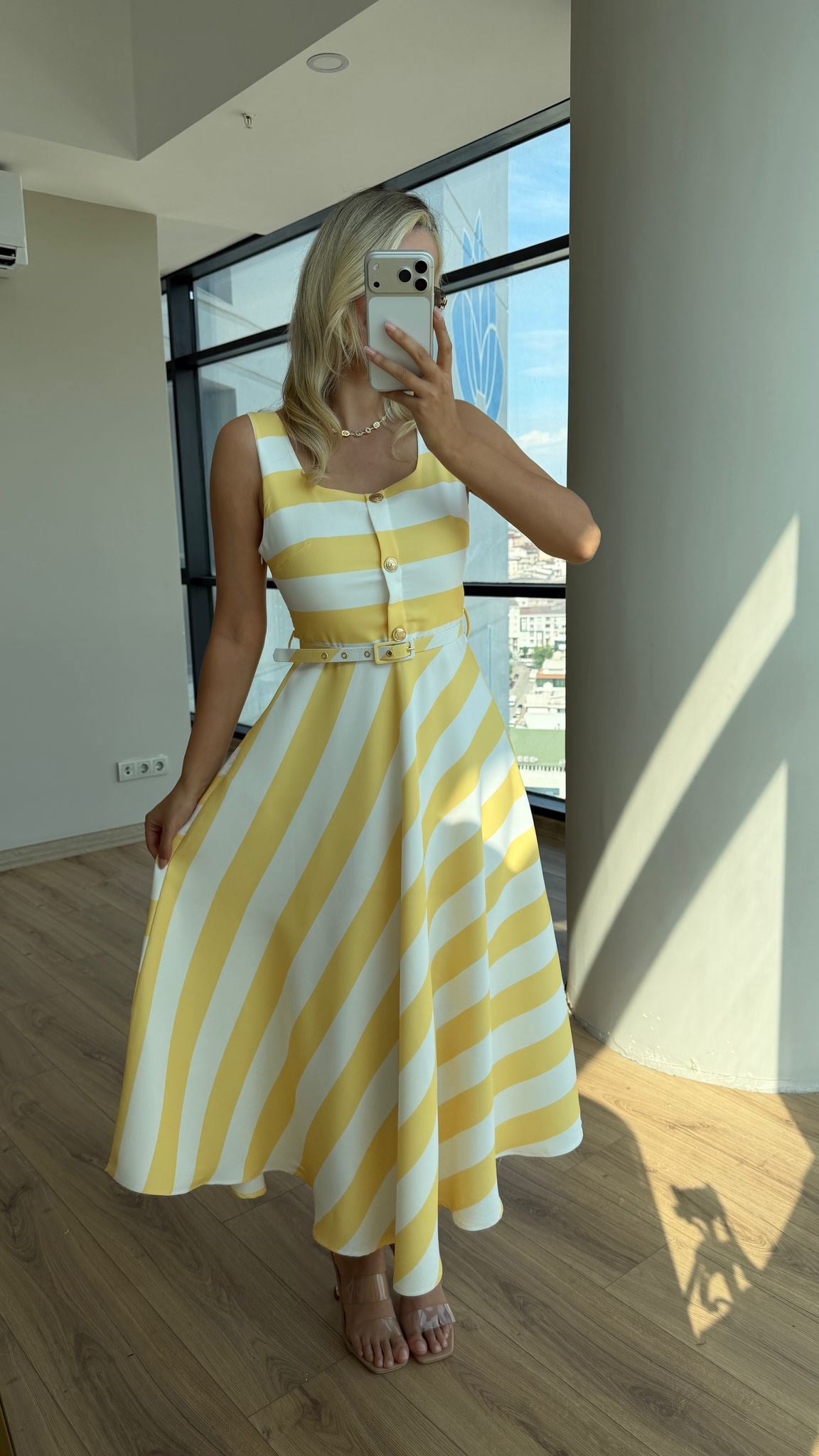 Marina Sarı Çizgili Askılı Midi Elbise 