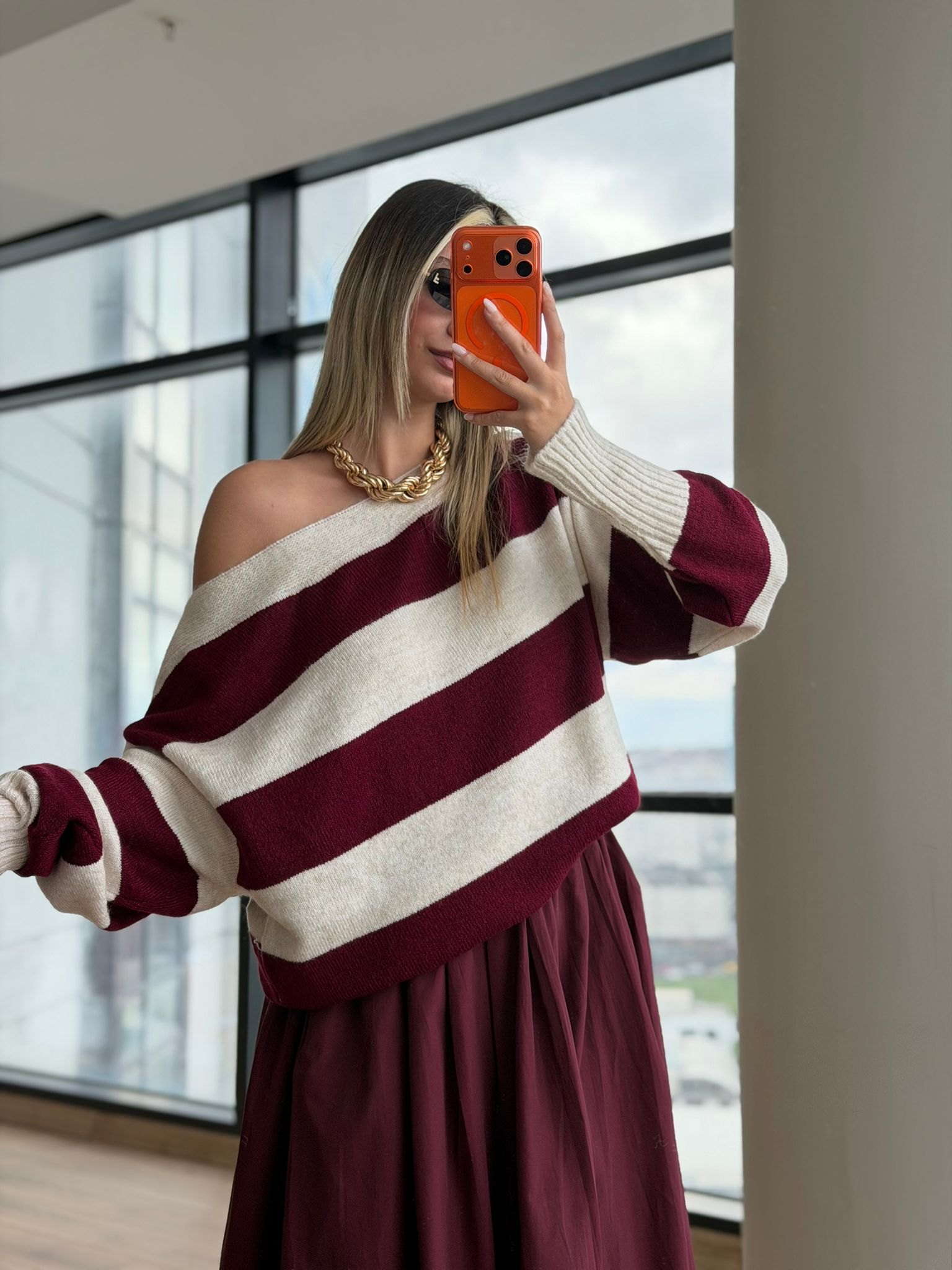 Vişne Çürüğü-Ekru Yatay Çizgili Triko