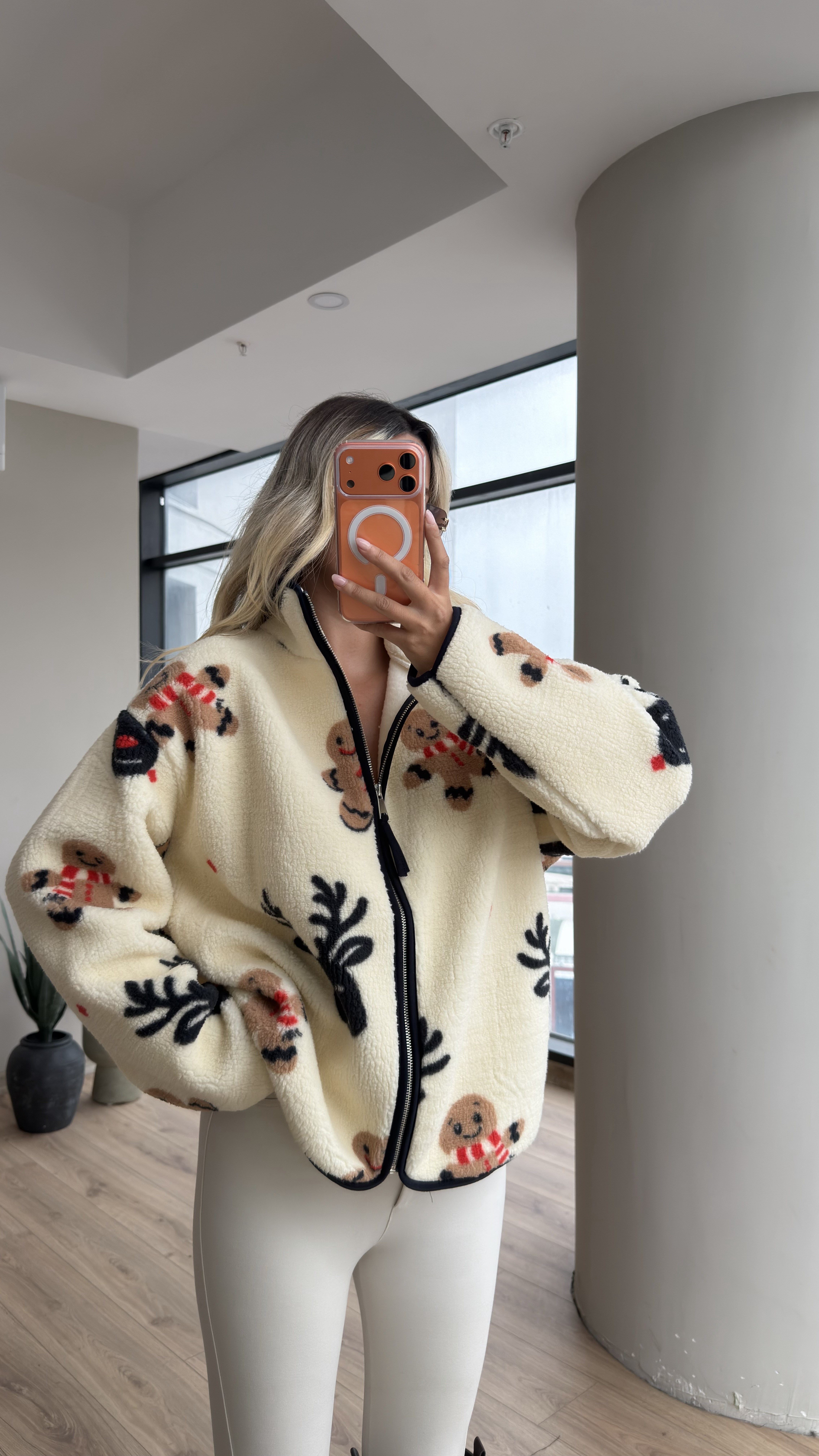 Peluş Teddy Kurabiye Adam Desenli Hırka