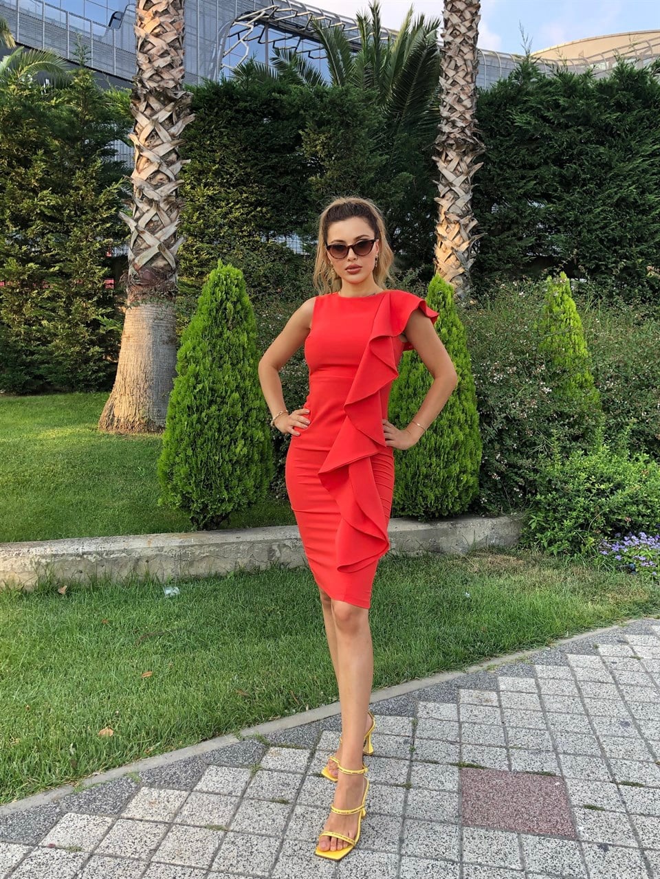Fırfır Detay Nar Çiçeği Kalem Crep Elbise