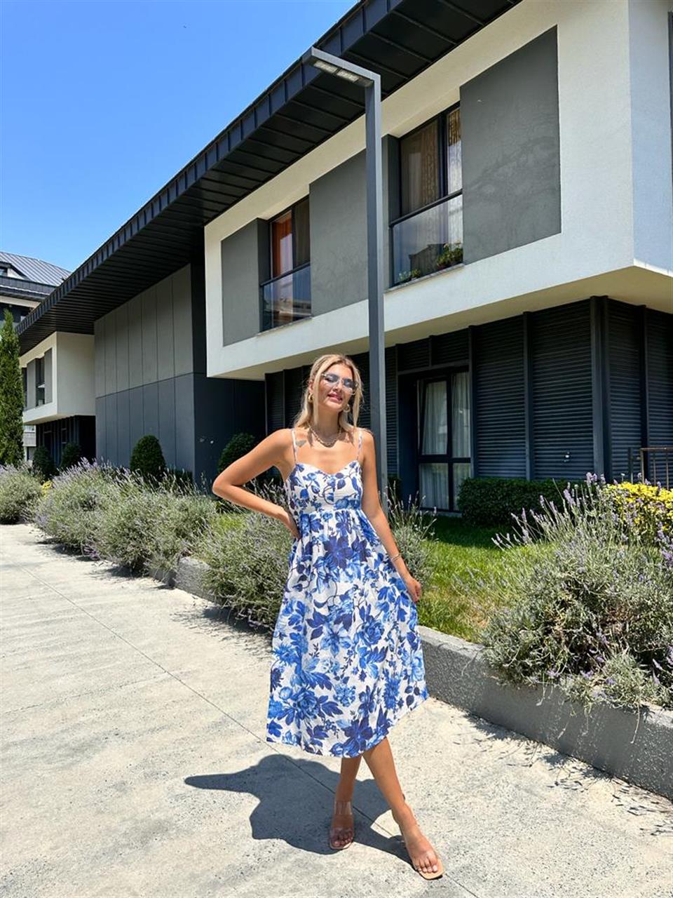 Florina İp Askılı Çiçekli Mavi Midi Elbise 0707292