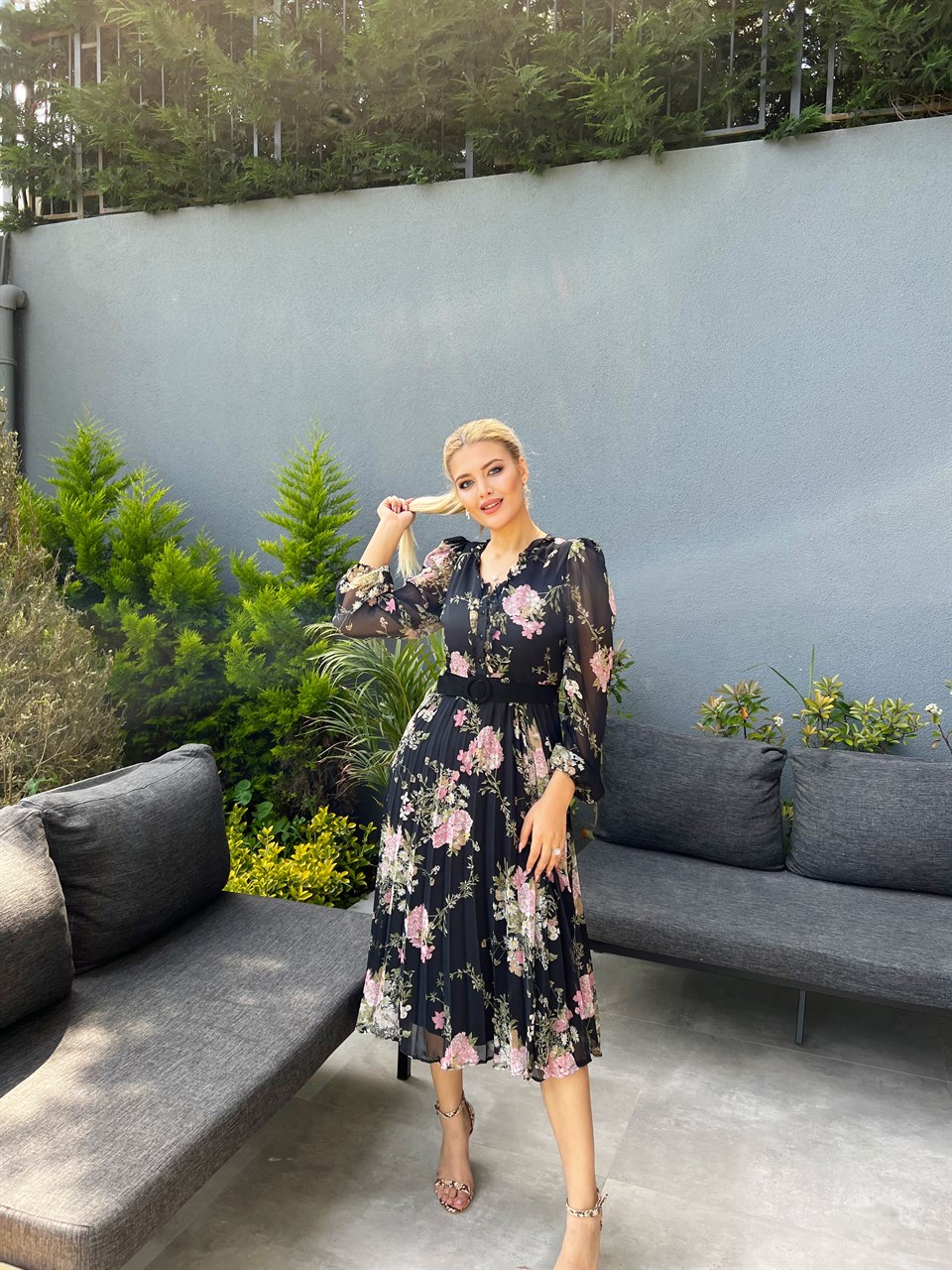 Gilda Astarlı Siyah Şifon Elbise