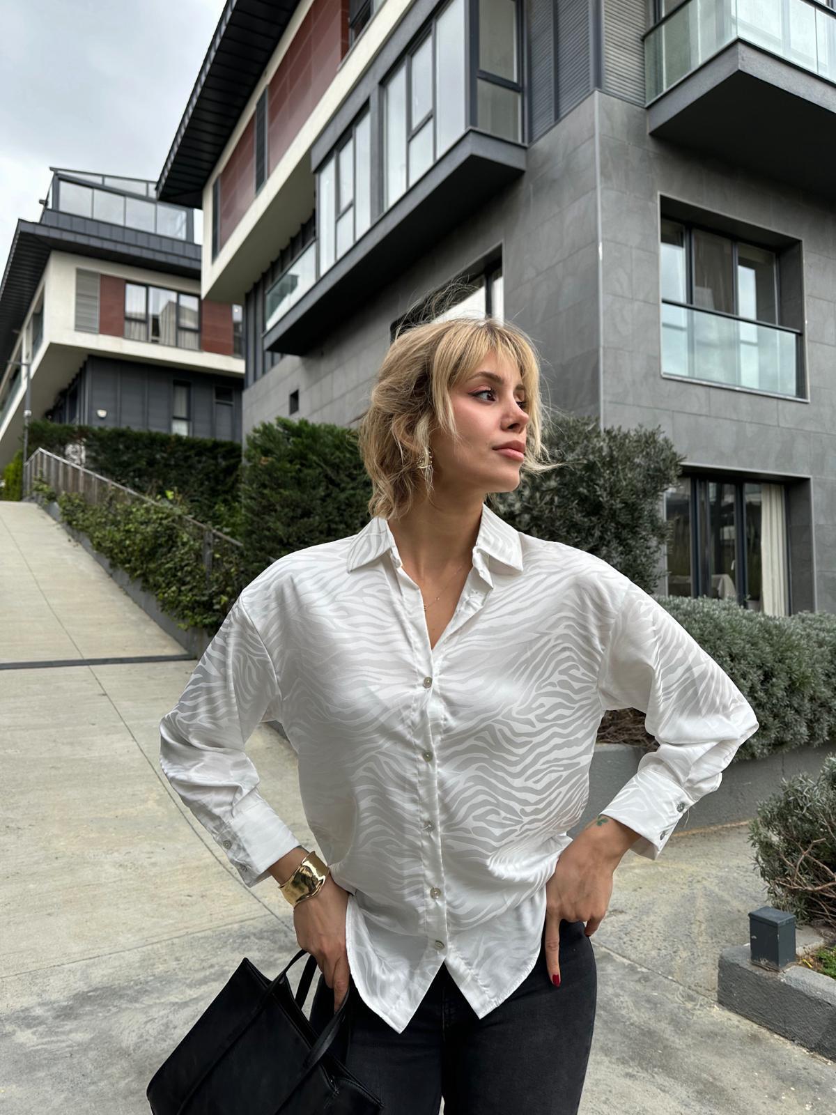 Jakarlı Zebra Gömlek Beyaz 17074548