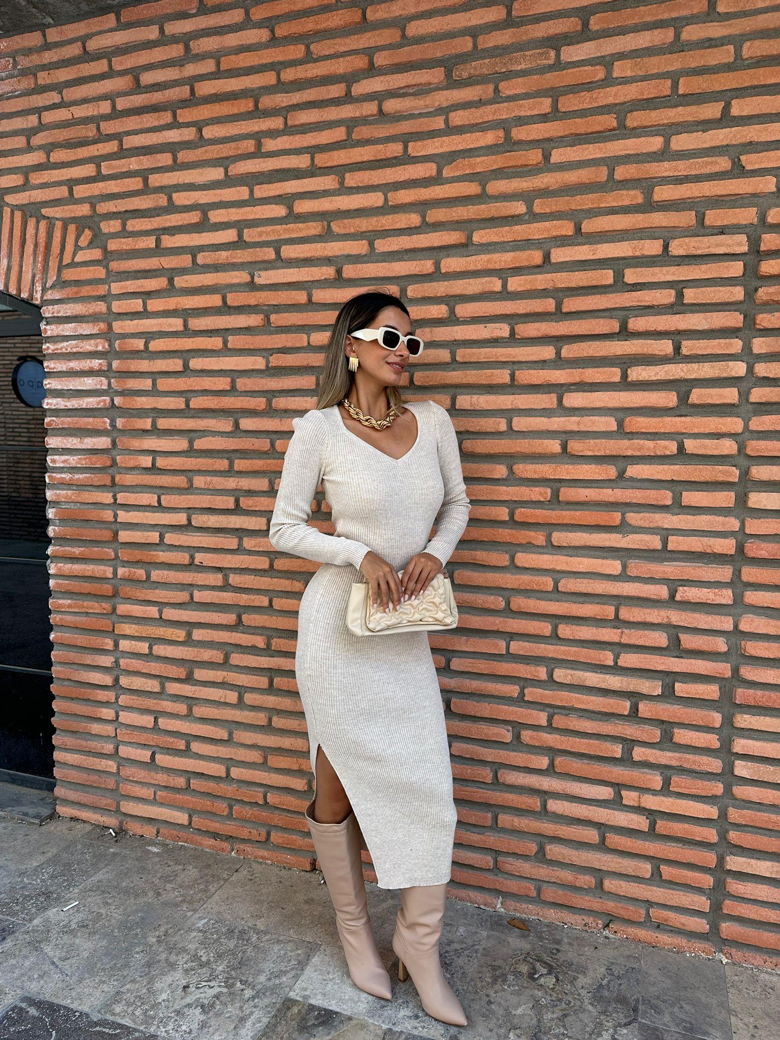 Kalp Yaka Yırtmaçlı Triko Elbise Taş 0706211109